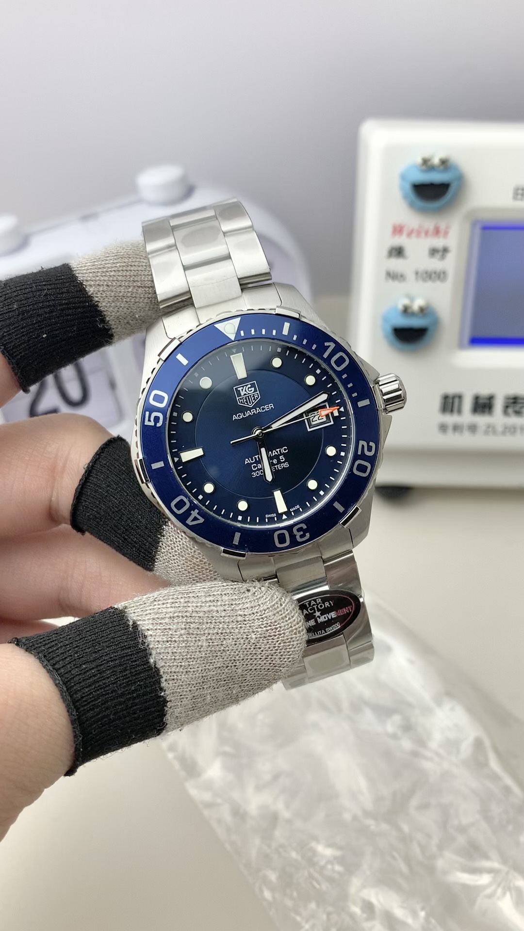 TAR —— 100 sw200 TAG Heuer