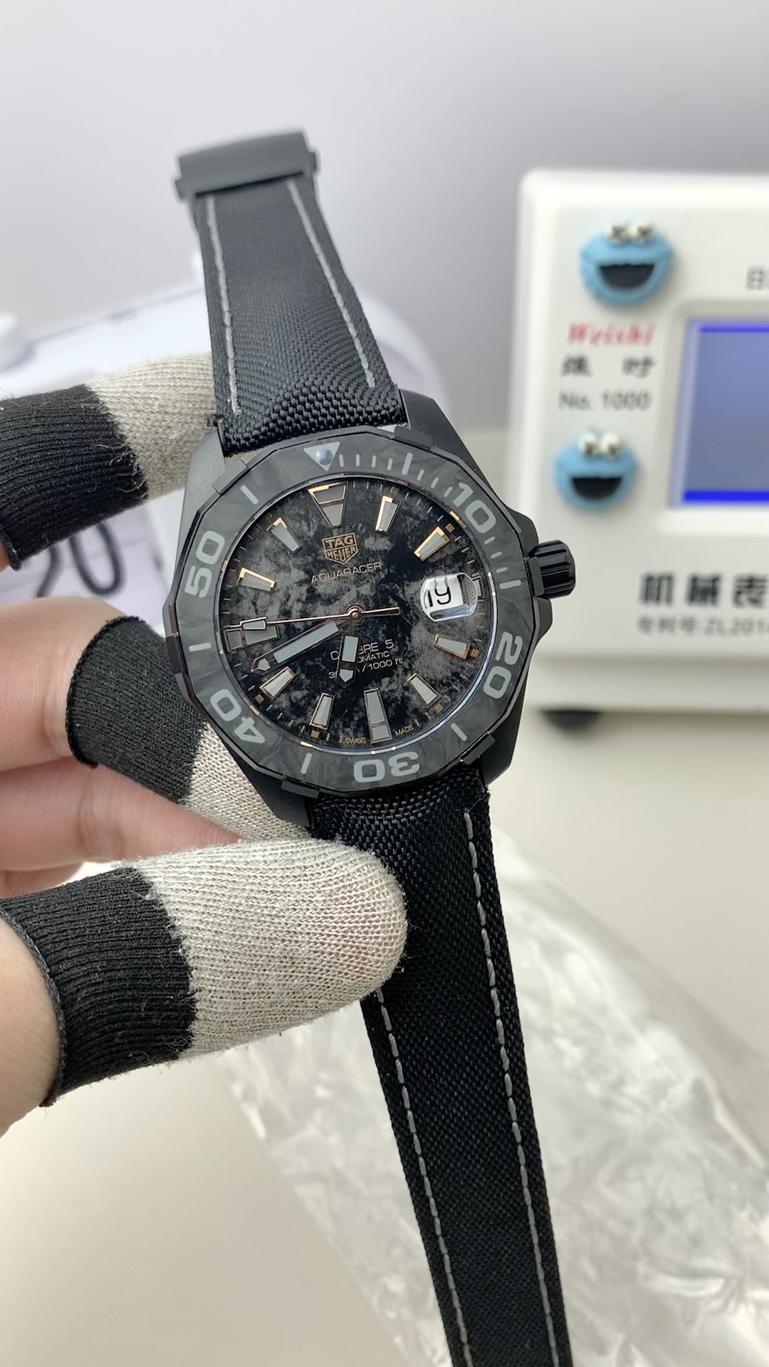 TAR —— 100 sw200 TAG Heuer