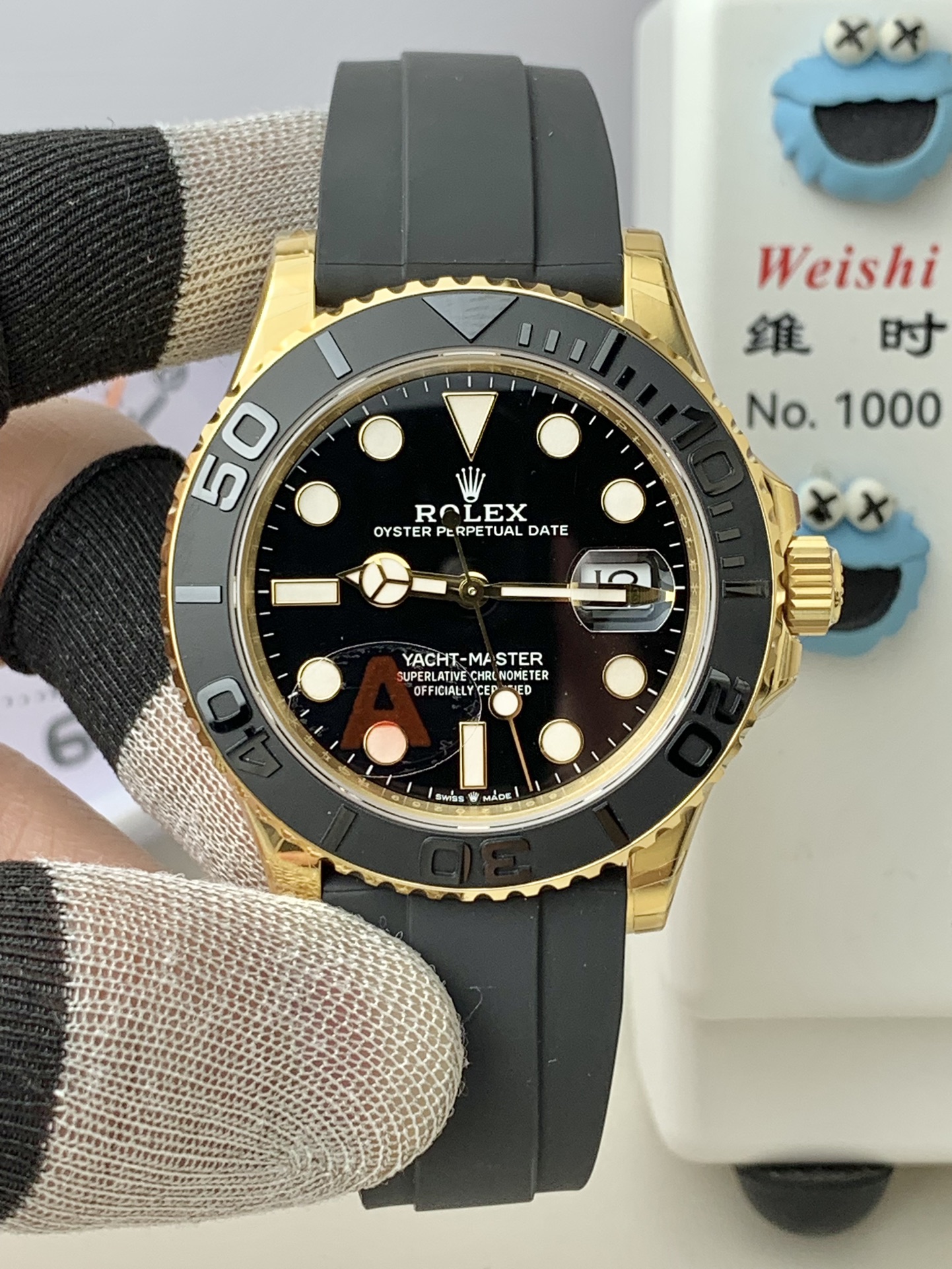 NO:158789,NSVS YM42 Golden Yacht Master Upgrade V2 Counterweight!  107 grams of weight of genuine watch head!  It adopts Dandong's most stable 72-hour movement, the most stable counterweight version of the market. VS does not have thick bottom cover or tape clip steel blocks for weighting, VS only makes counterweights for better restoring the weight and wearing experience!  , gold19860909NSVS YM42 黄金游艇名仕升级V2 配重 ！107 克对版正品表头重量！采用丹东最稳定72小时 机芯 ,市场最稳定配重版本 .VS 不为加重而厚底盖或胶带夹钢块,VS 只为更好的还原正品重量和佩戴体验做配重！,,gold,Watch