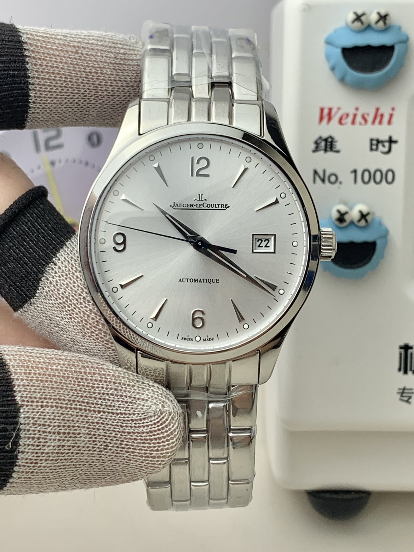 NO:158711,V9 new product Jaeger-LeCoultre Calendar Series This watch movement uses an all-in-one 899 model movement, with a 28800 beat-moving time stable, 39mmX9.8mm, a delicate ultra-thin appearance, sapphire mirror glass, which looks particularly exquisite, and the strap can be selected as steel belt or belt!  ,jaeger-lecoultre19860909V9新品积家大师日历系列 该腕表机芯采用改一体机899型号机芯,机芯28800节拍走时稳,39mmX9.8mm,精致的超薄形外观,蓝宝石镜面玻璃,显得格外的精致,表带可选钢带或皮带！,,jaeger-lecoultre,Watch