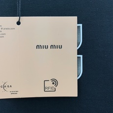 PMIU MIU 🔥🔥高端定制 2025秋冬新款首发专柜最新款长袖打底单穿400克纯棉重工凹凸图案设计 PMIU MIU 🔥🔥高端定制 2025秋冬新款首发专柜最新款长袖打底单穿400克纯棉重工凹凸图案设计