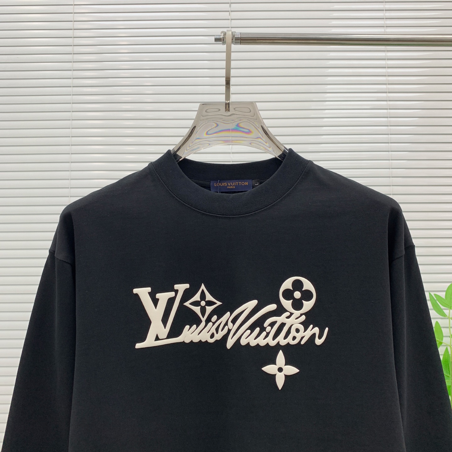 P 路易威登 LV . 🔥🔥高端定制 2025秋冬新款首发专柜最新款长袖打底单穿400克纯棉重工凹凸图案