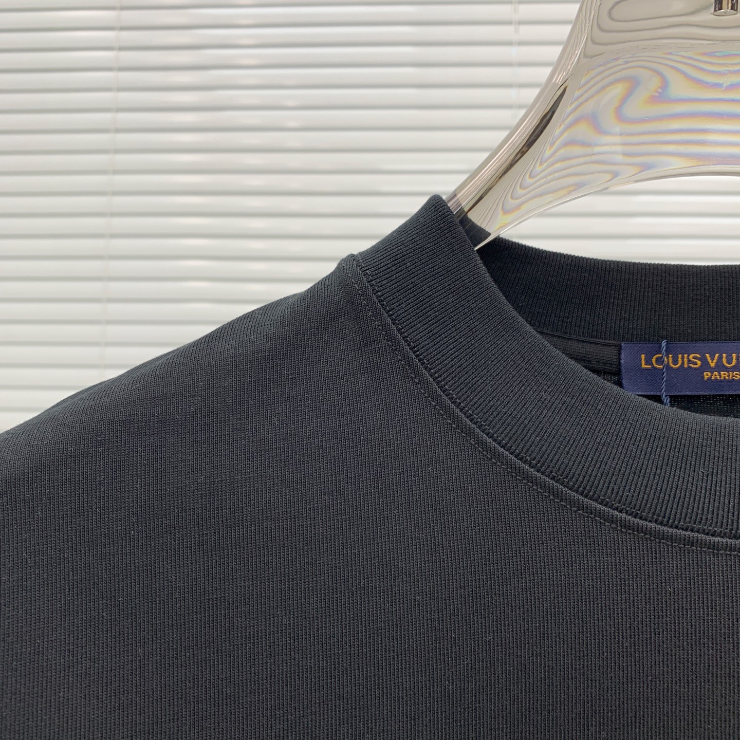 P 路易威登 LV . 🔥🔥高端定制 2025秋冬新款首发专柜最新款长袖打底单穿400克纯棉重工凹凸图案