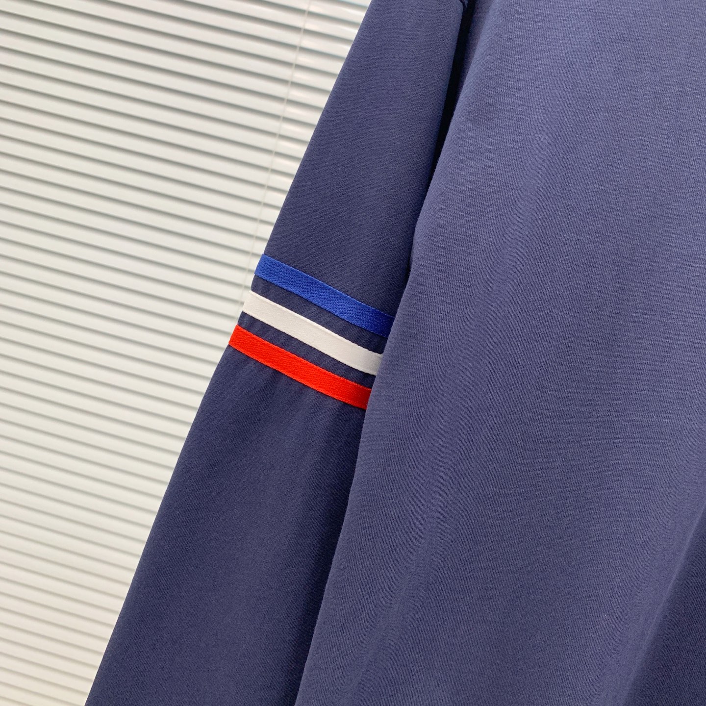 PTB 25ss秋季【新品】新款贸易订单圆领长袖打底衫长袖T恤网红款！上身舒适透气，不僵硬，整体有着丰富