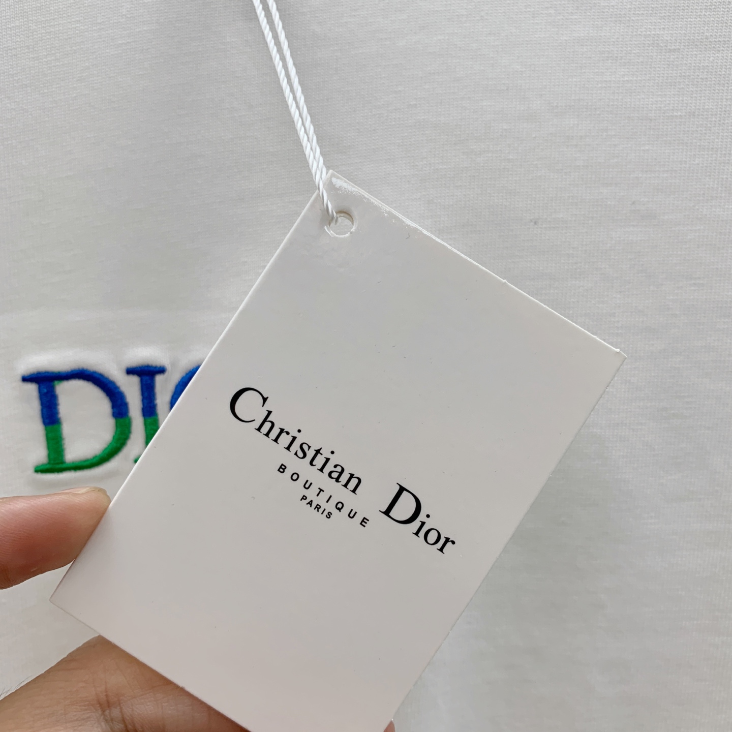 P迪奥25ss秋季【新品】新款贸易订单圆领长袖打底衫长袖T恤网红款！上身舒适透气，不僵硬，整体有着丰富的