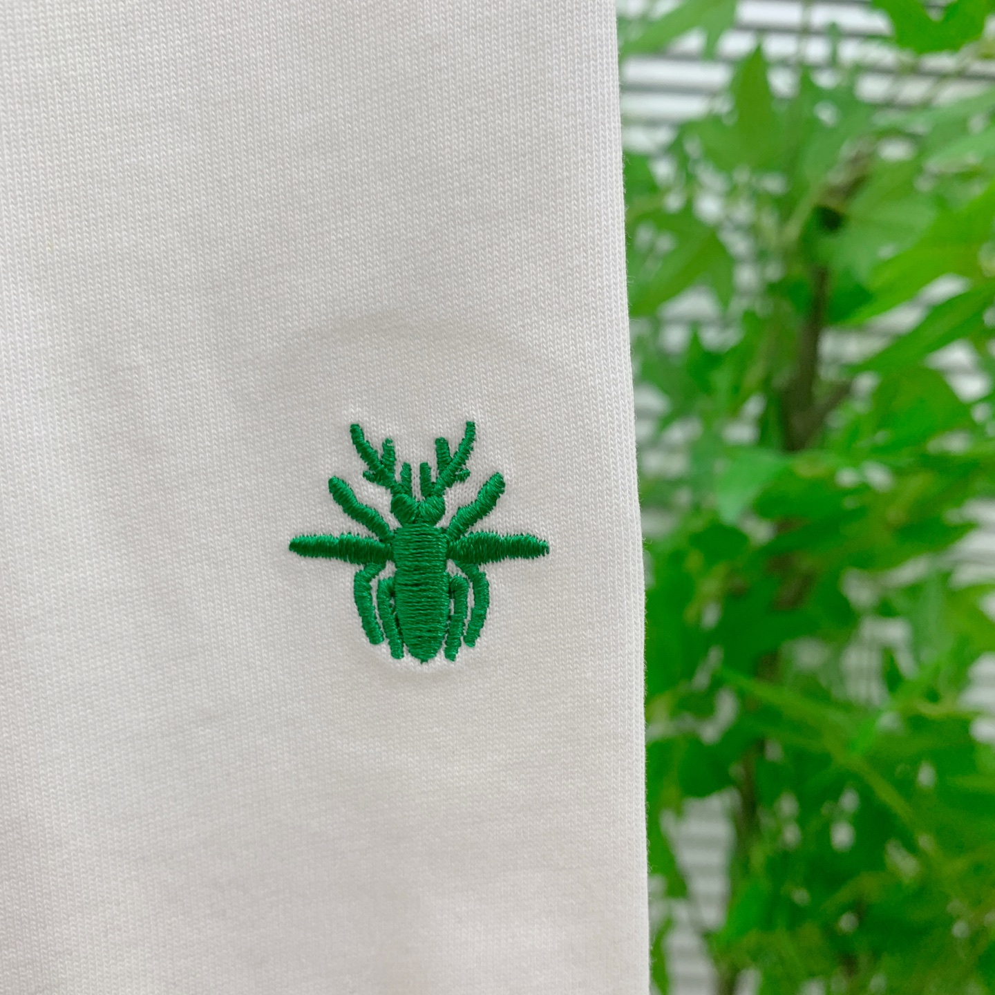 P迪奥25ss秋季【新品】新款贸易订单圆领长袖打底衫长袖T恤网红款！上身舒适透气，不僵硬，整体有着丰富的