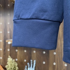 PLV 25ss秋季【新品】新款贸易订单圆领长袖打底衫长袖T恤网红款!上身舒适透气,不僵硬,整体有着丰富 PLV 25ss秋季【新品】新款贸易订单圆领长袖打底衫长袖T恤网红款!上身舒适透气,不僵硬,整体有着丰富