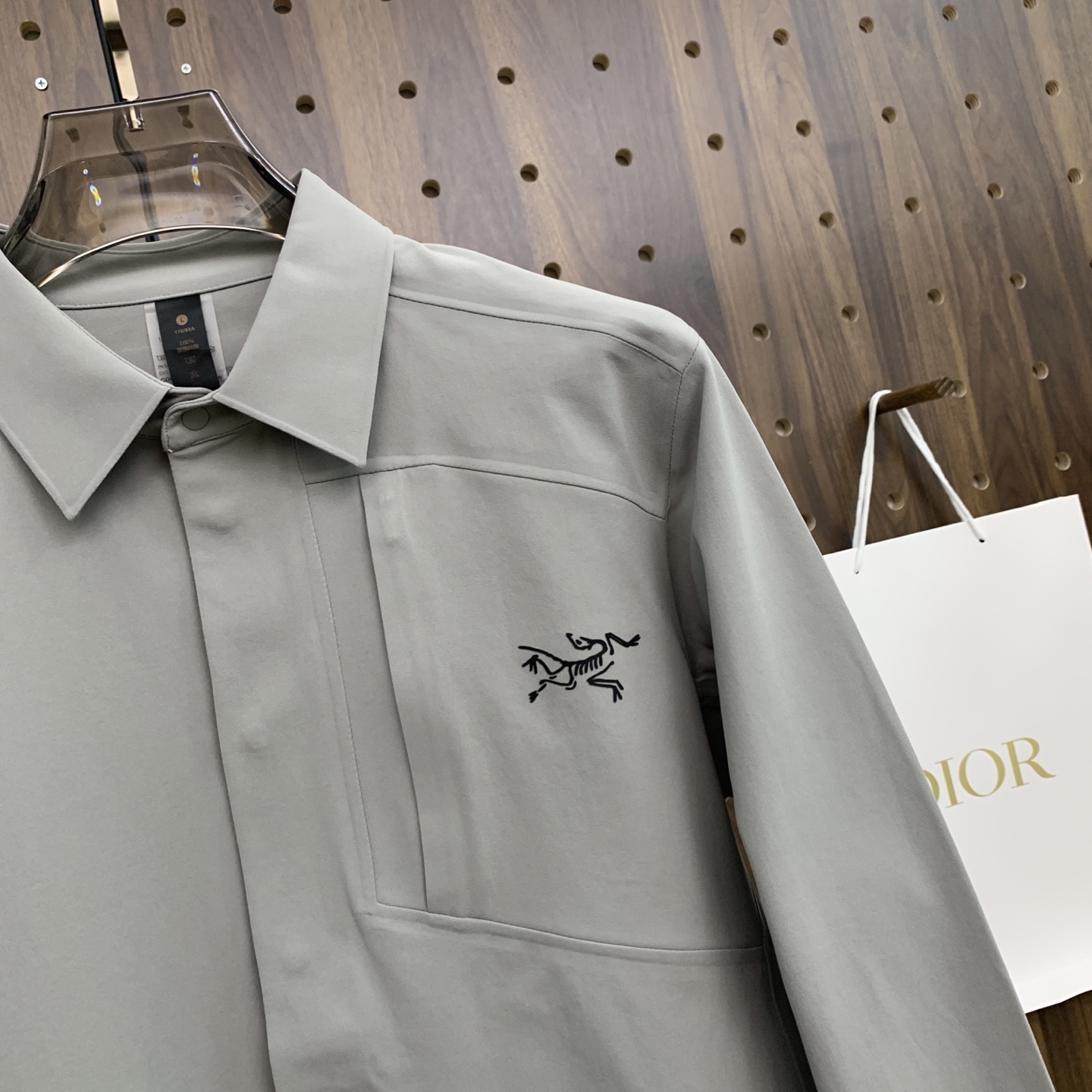 🌾P始祖鸟25ss早秋【新品】夹克外套爆款 秋冬专柜新款休闲时尚夹克外套！超前卫设计风格 细腻舒适 穿着