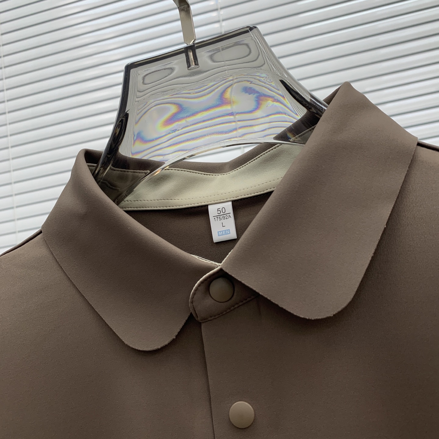 P195💰始祖鸟秋冬25SS【新品】新款长袖翻领T恤polo，最高版本客供定制高端朱地面料简单时尚款，拼色螺纹超级好看！经典logo简单大方的款式！满满的高级感，四季可穿。简欧风格💎官网在售码数：M-3XL！