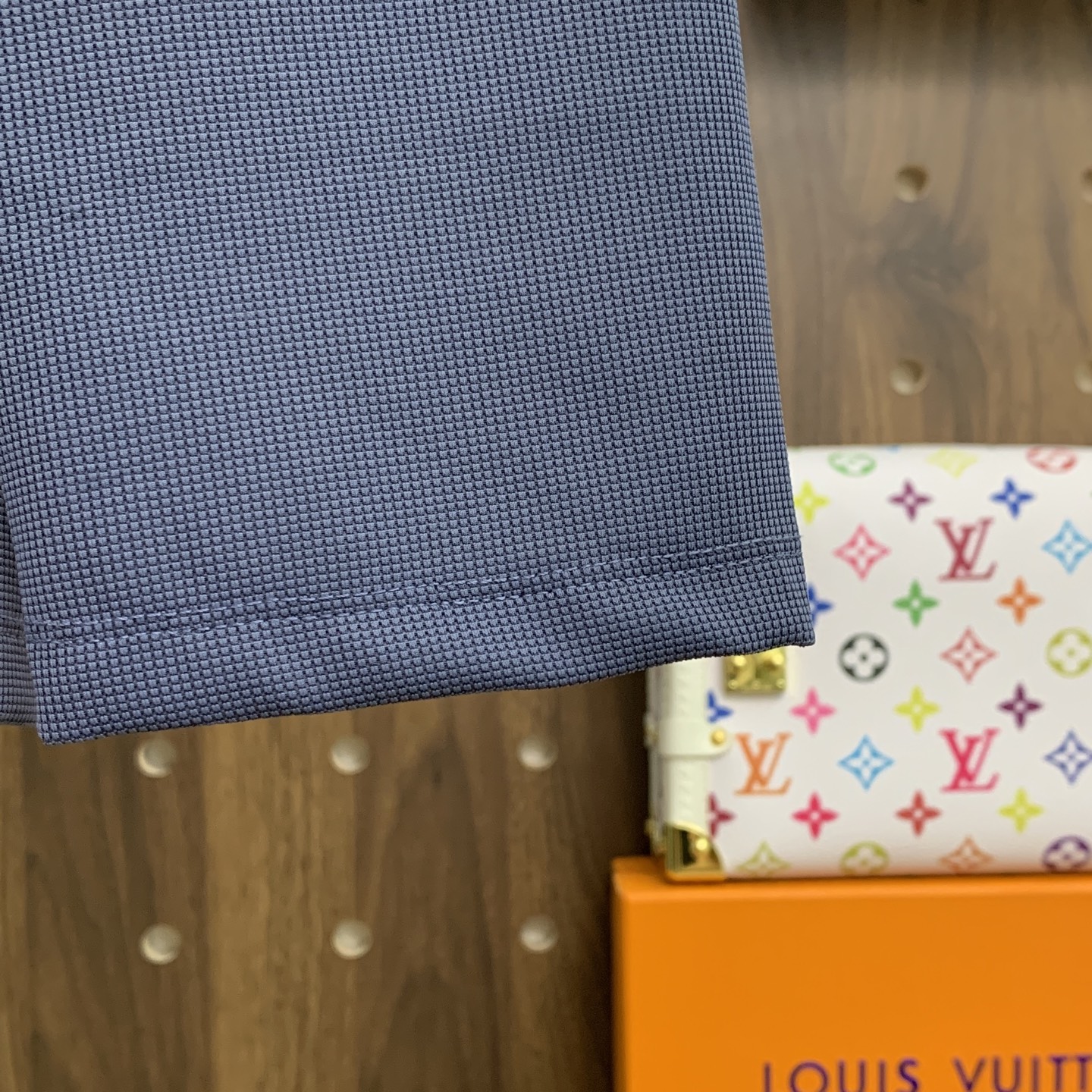 🌾P普拉达秋冬25SS【新品】新款长袖翻领T恤Polo，最高版本客供定制高端朱地面料简单时尚款，拼色螺纹