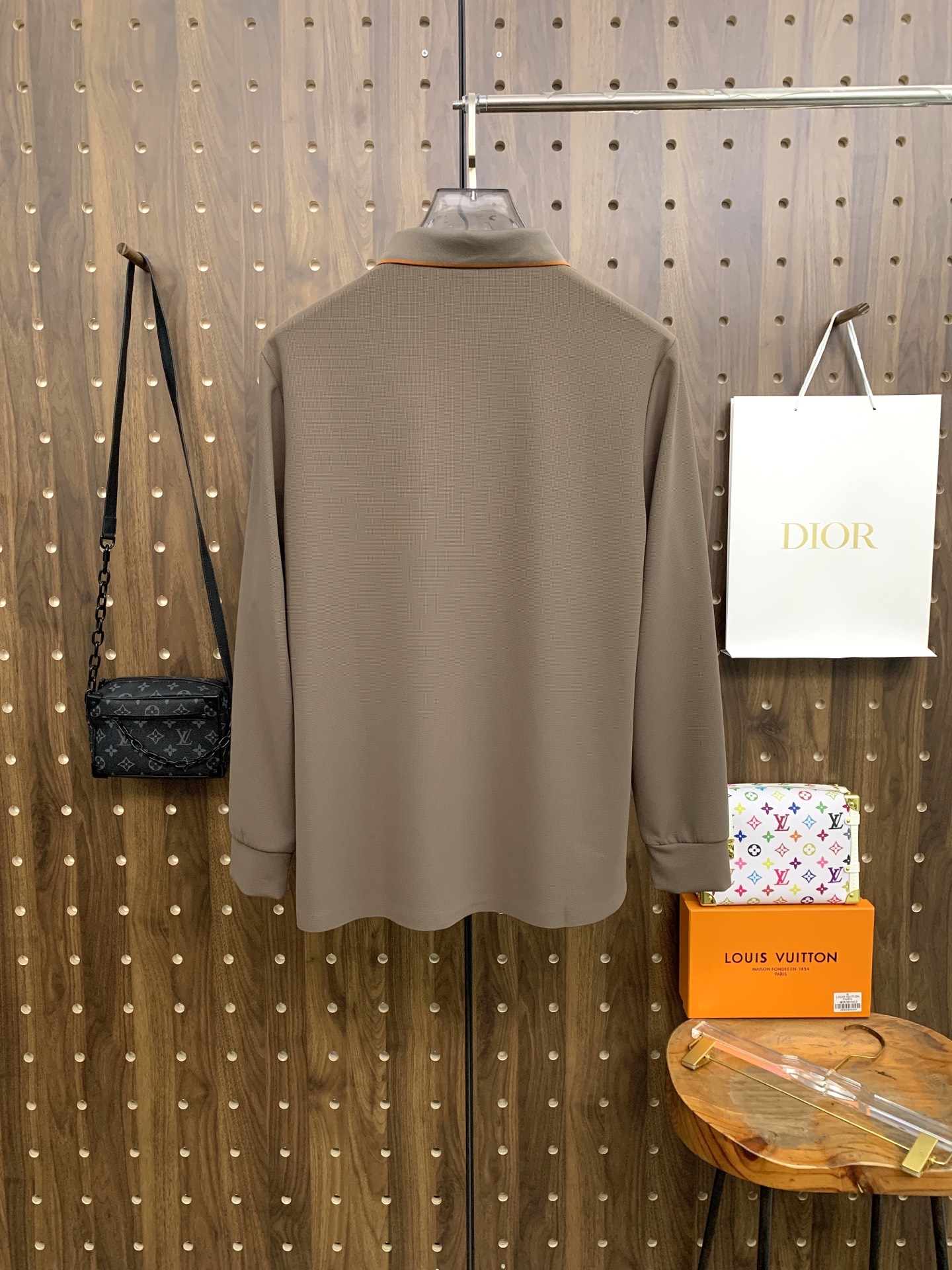 🌾PLV秋冬25SS【新品】新款长袖翻领T恤Polo，最高版本客供定制高端朱地面料简单时尚款，拼色螺纹超