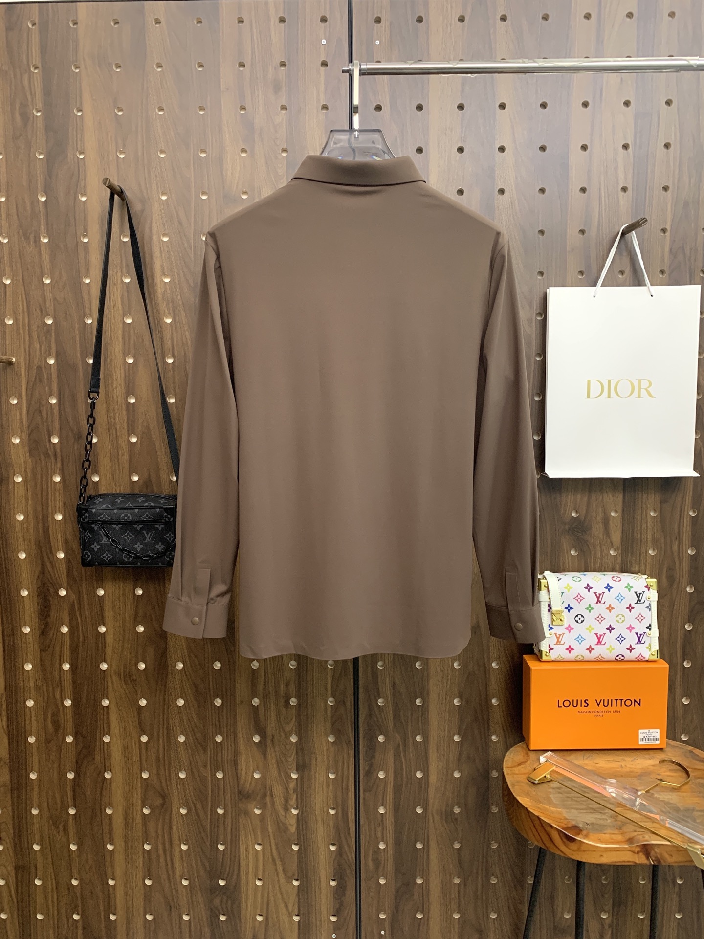 🌾P巴宝莉秋冬25SS【新品】新款长袖翻领T恤Polo，最高版本客供定制高端朱地面料简单时尚款，拼色螺纹