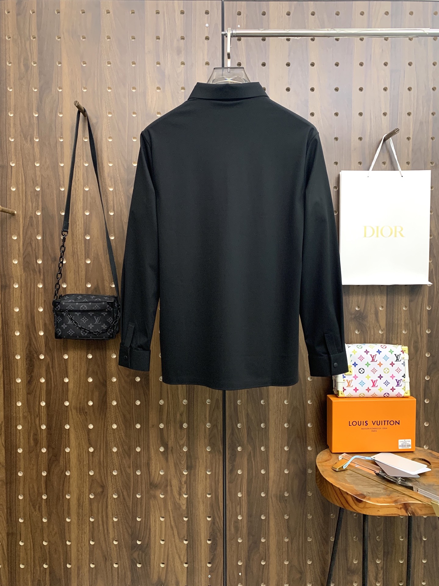 🌾P巴宝莉秋冬25SS【新品】新款长袖翻领T恤Polo，最高版本客供定制高端朱地面料简单时尚款，拼色螺纹