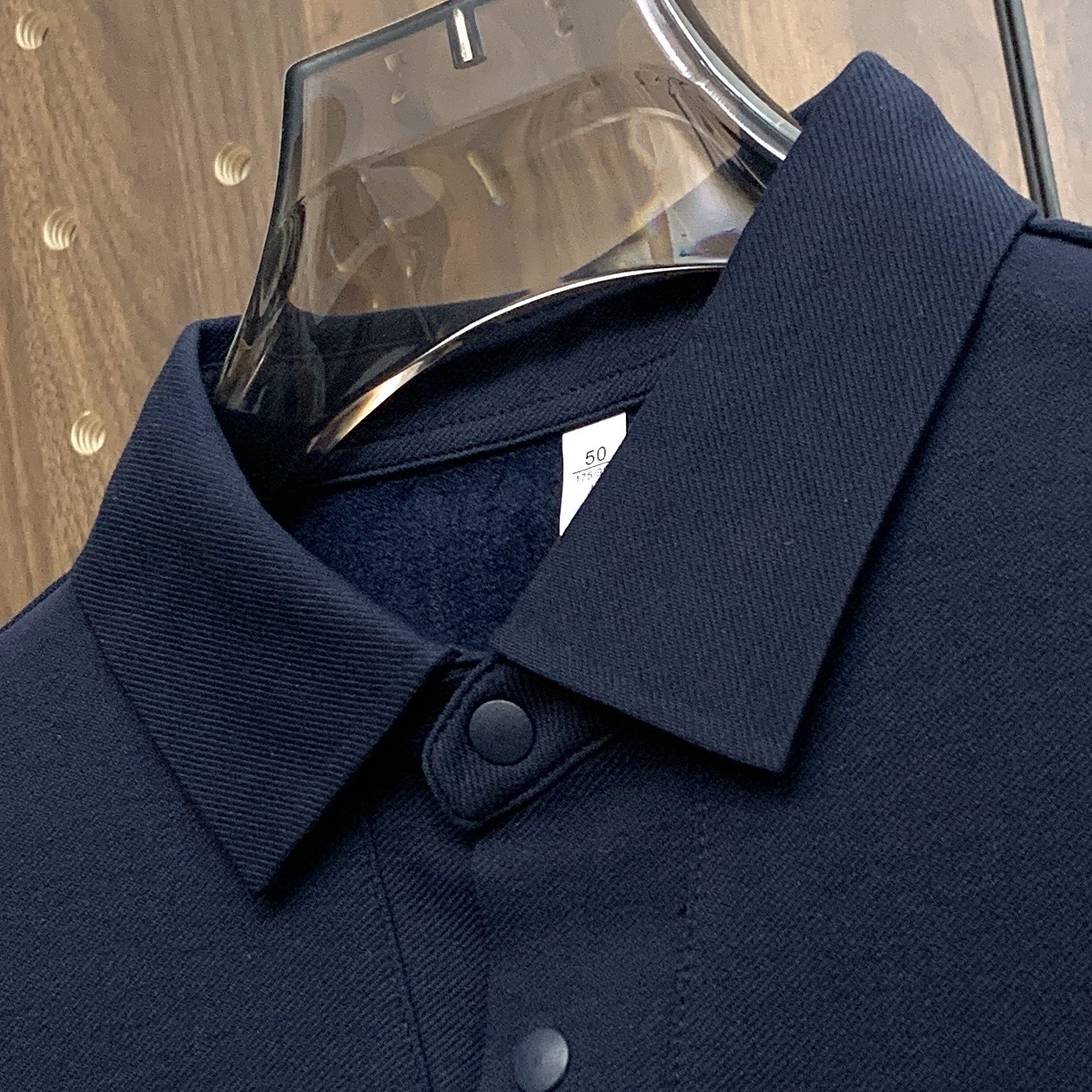 🌾P普拉达秋冬25SS【新品】新款长袖翻领T恤Polo，最高版本客供定制高端朱地面料简单时尚款，拼色螺纹