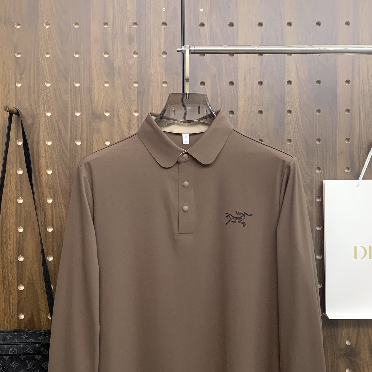 🌾P始祖鸟秋冬25SS【新品】新款长袖翻领T恤Polo，最高版本客供定制高端朱地面料简单时尚款，拼色螺纹