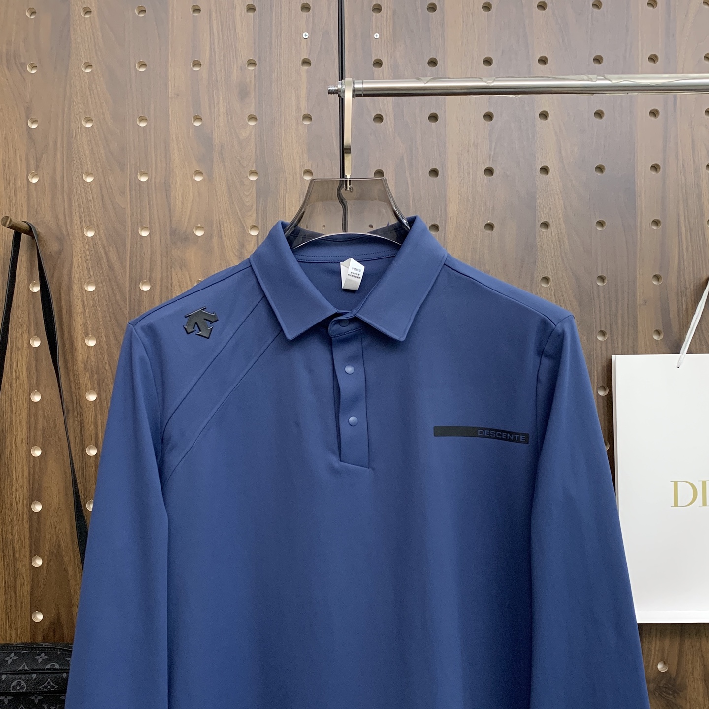 🌾P迪桑特秋冬25SS【新品】新款长袖翻领T恤Polo，最高版本客供定制高端朱地面料简单时尚款，拼色螺纹