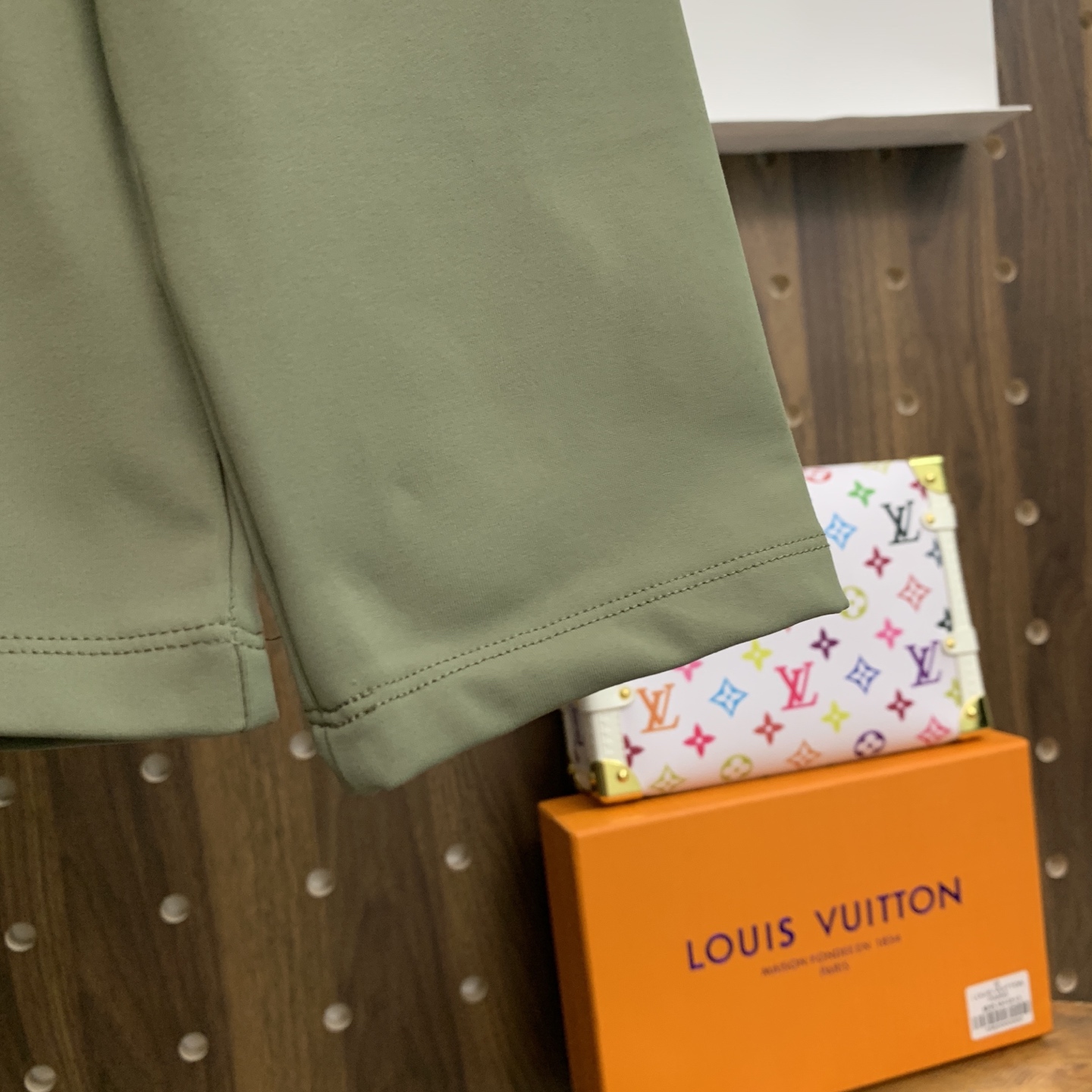 🌾P蒙口秋冬25SS【新品】新款长袖翻领T恤Polo，最高版本客供定制高端朱地面料简单时尚款，拼色螺纹超