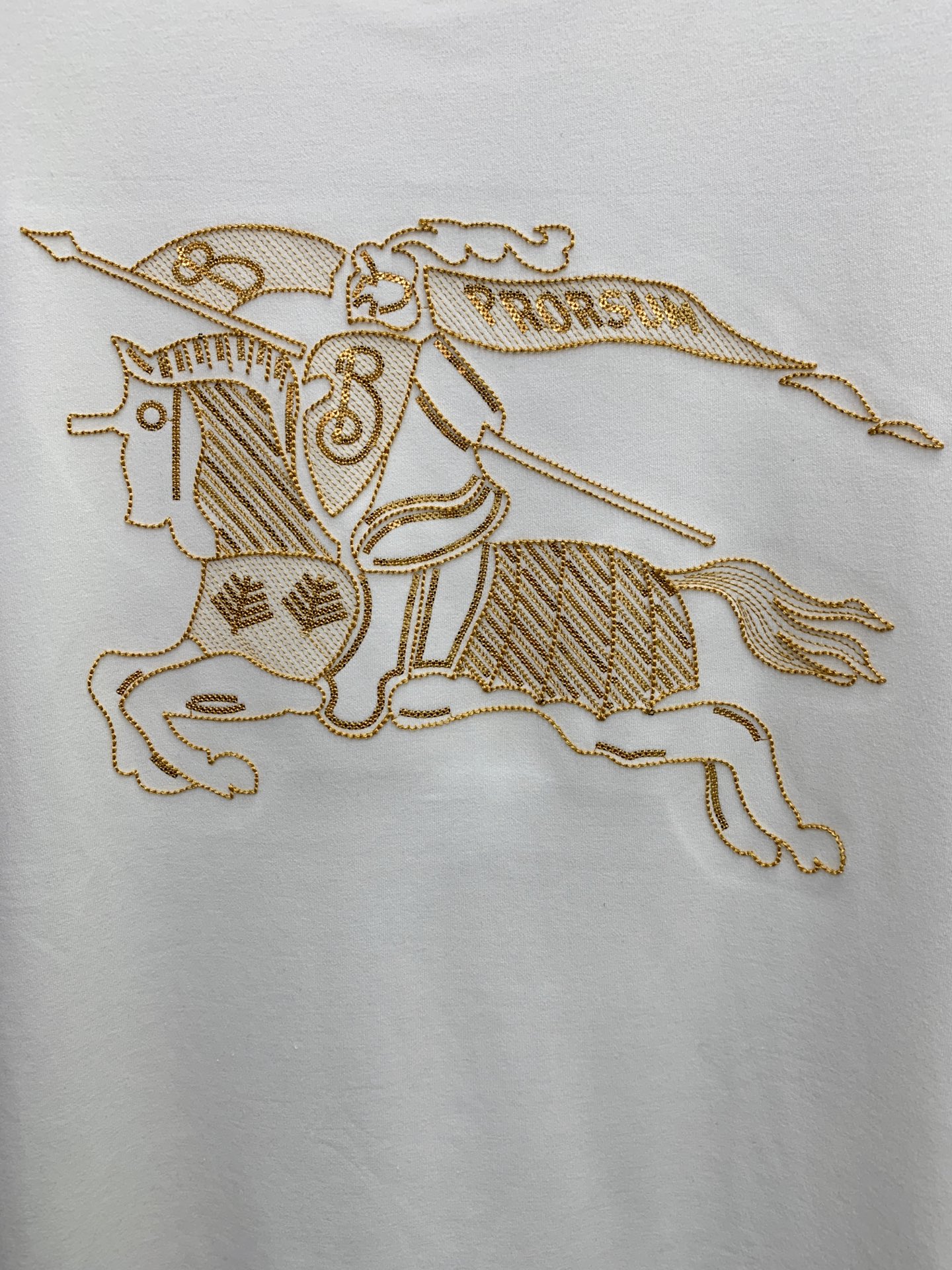 P巴宝莉25ss秋季【新品】新款贸易订单圆领长袖打底衫！长袖T恤网红款！上身舒适透气，不僵硬，整体有着丰