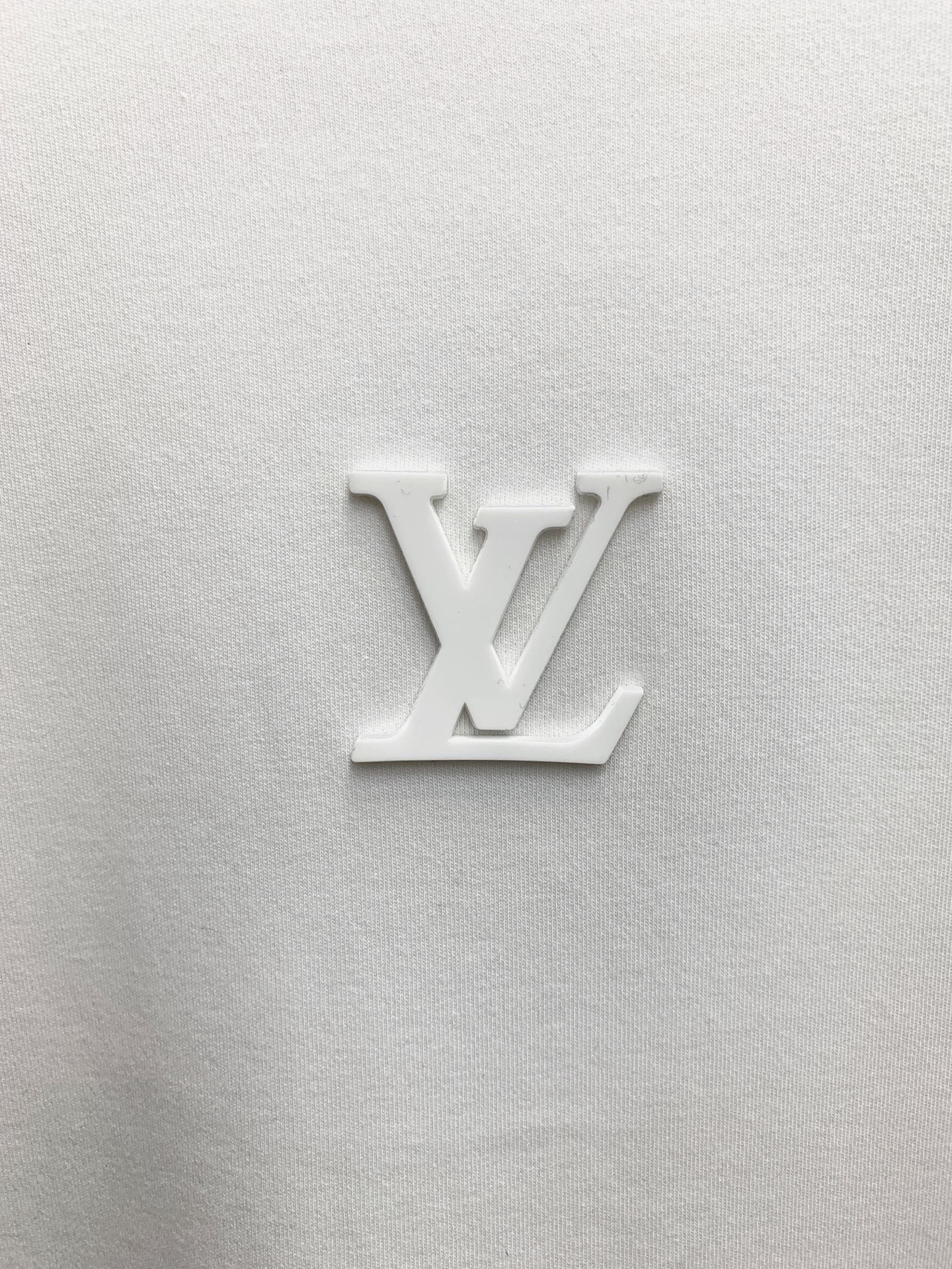 PLV25ss秋季【新品】新款贸易订单圆领长袖打底衫！长袖T恤网红款！上身舒适透气，不僵硬，整体有着丰富