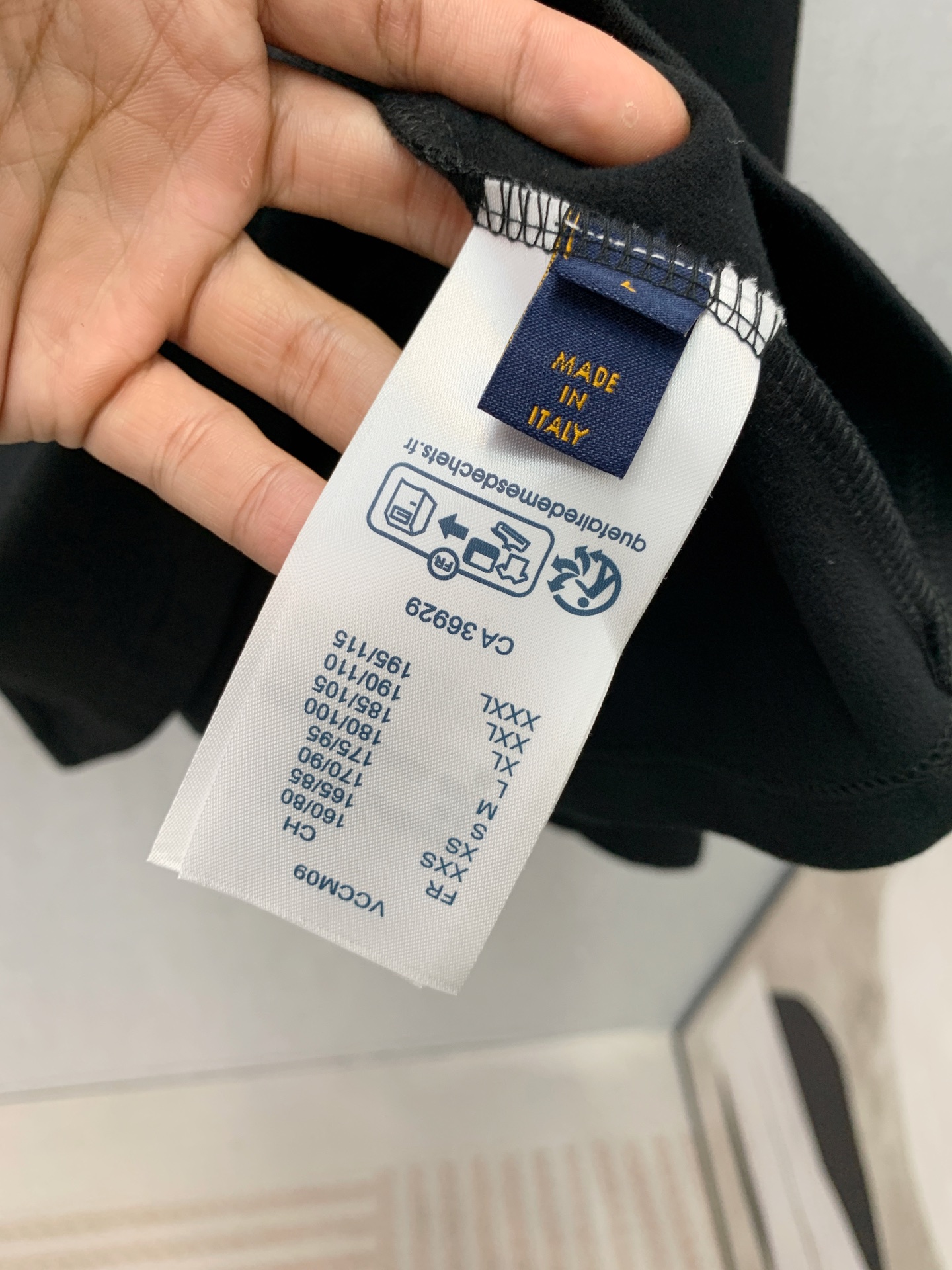 PLV 25ss秋季【新品】新款贸易订单圆领长袖打底衫！长袖T恤网红款！上身舒适透气，不僵硬，整体有着丰