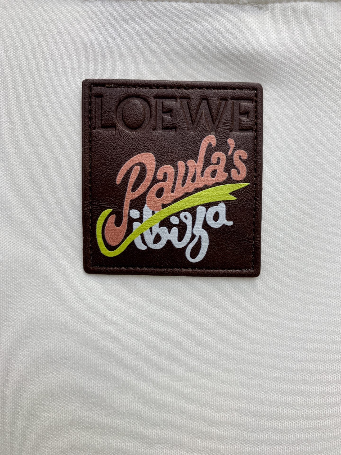 P罗意威25ss秋季【新品】新款贸易订单圆领长袖打底衫！长袖T恤网红款！上身舒适透气，不僵硬，整体有着丰