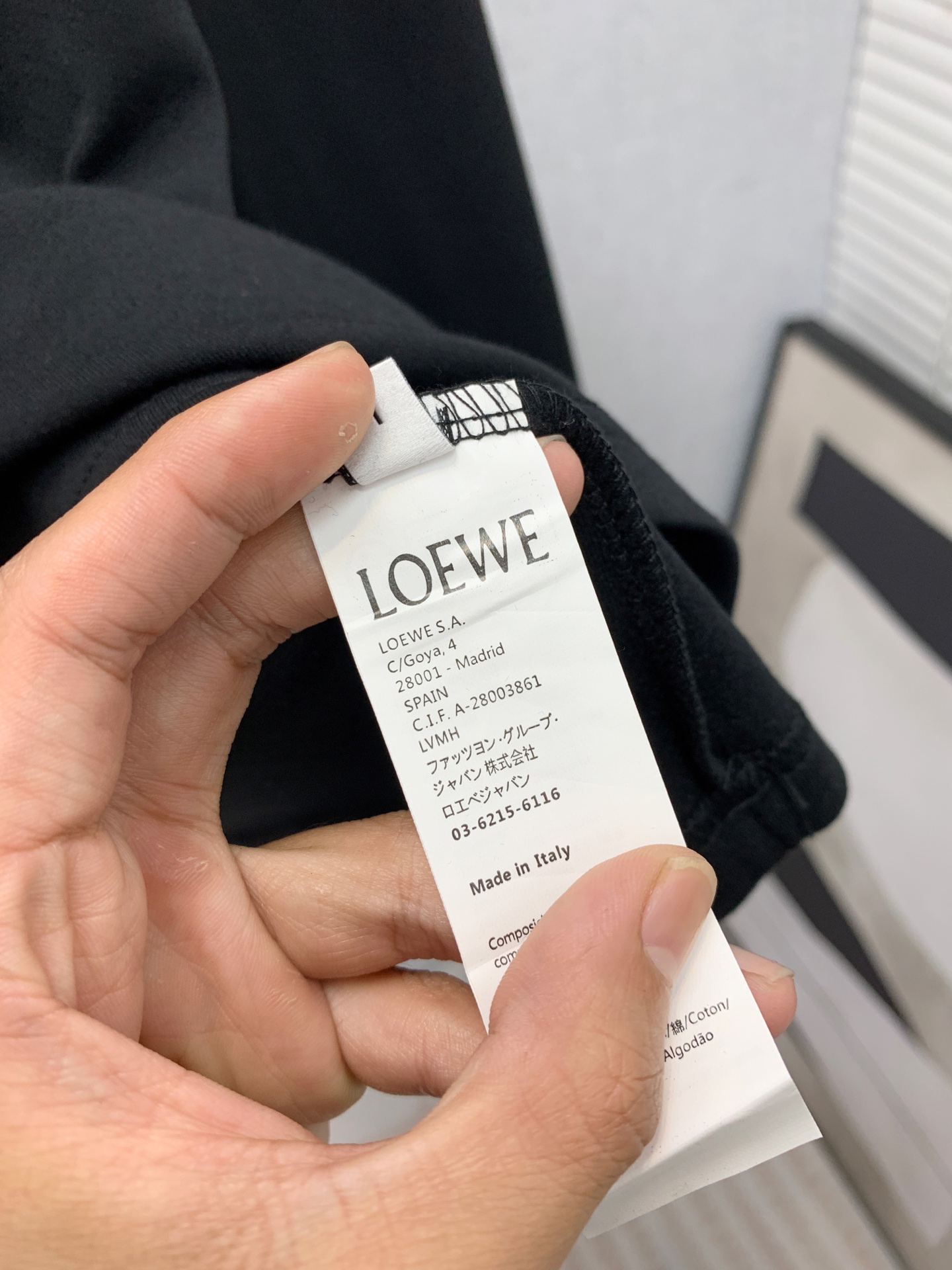 P罗意威25ss秋季【新品】新款贸易订单圆领长袖打底衫！长袖T恤网红款！上身舒适透气，不僵硬，整体有着丰