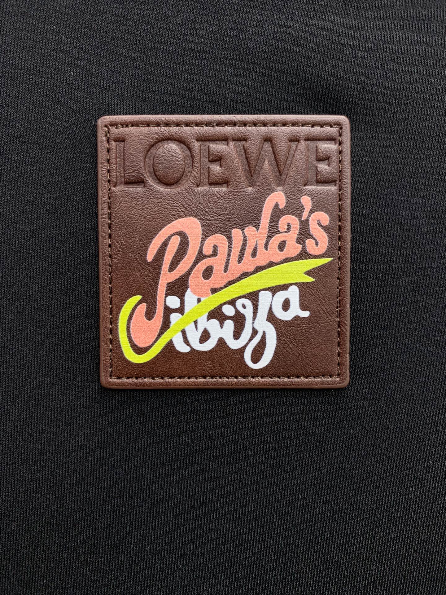 P罗意威25ss秋季【新品】新款贸易订单圆领长袖打底衫！长袖T恤网红款！上身舒适透气，不僵硬，整体有着丰