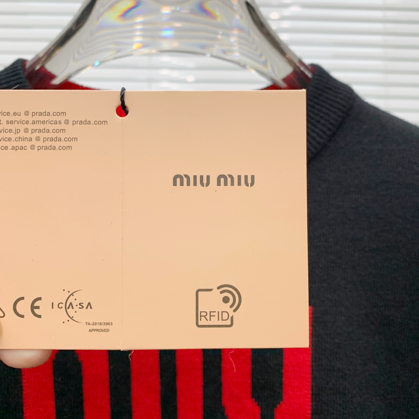 Pmiumiu25ss秋冬【新品】毛衣专供狠货，进口原版科技羊毛精纺！精细针织一体，色彩混织纯手工技艺呈