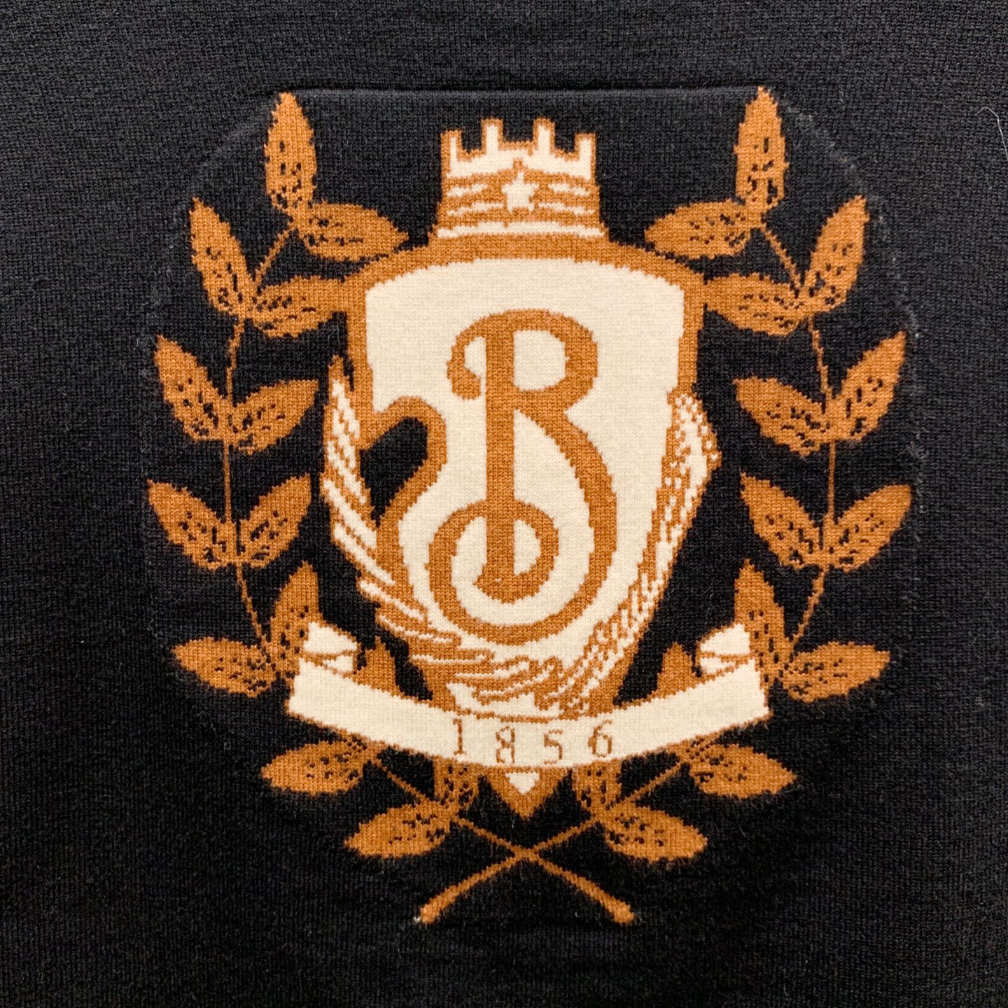 P巴宝莉25ss秋冬【新品】毛衣专供狠货，进口原版科技羊毛精纺！精细针织一体，色彩混织纯手工技艺呈现 档