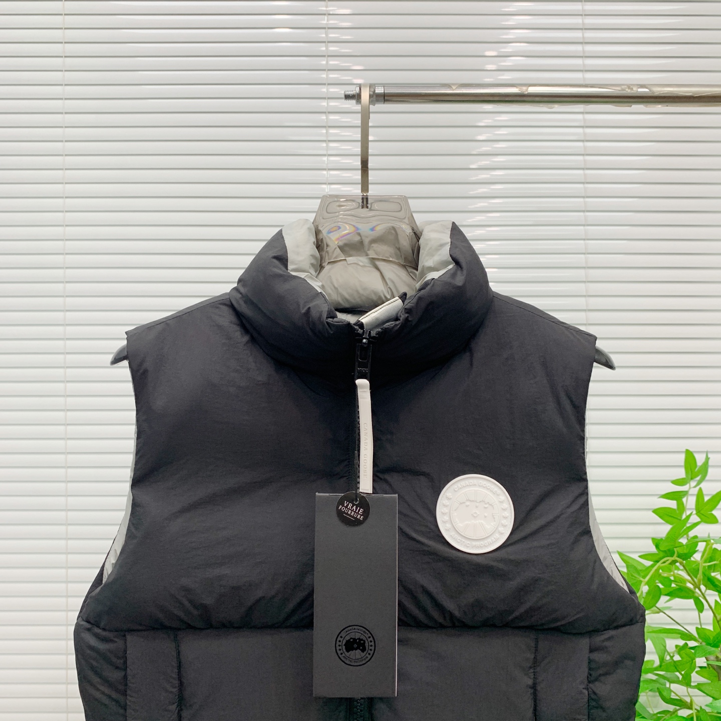 P 加拿大鹅 Canada Goose 秋冬新款羽绒马甲 搭配毛衣 卫衣 保暖同时毫无束缚感采用国标95