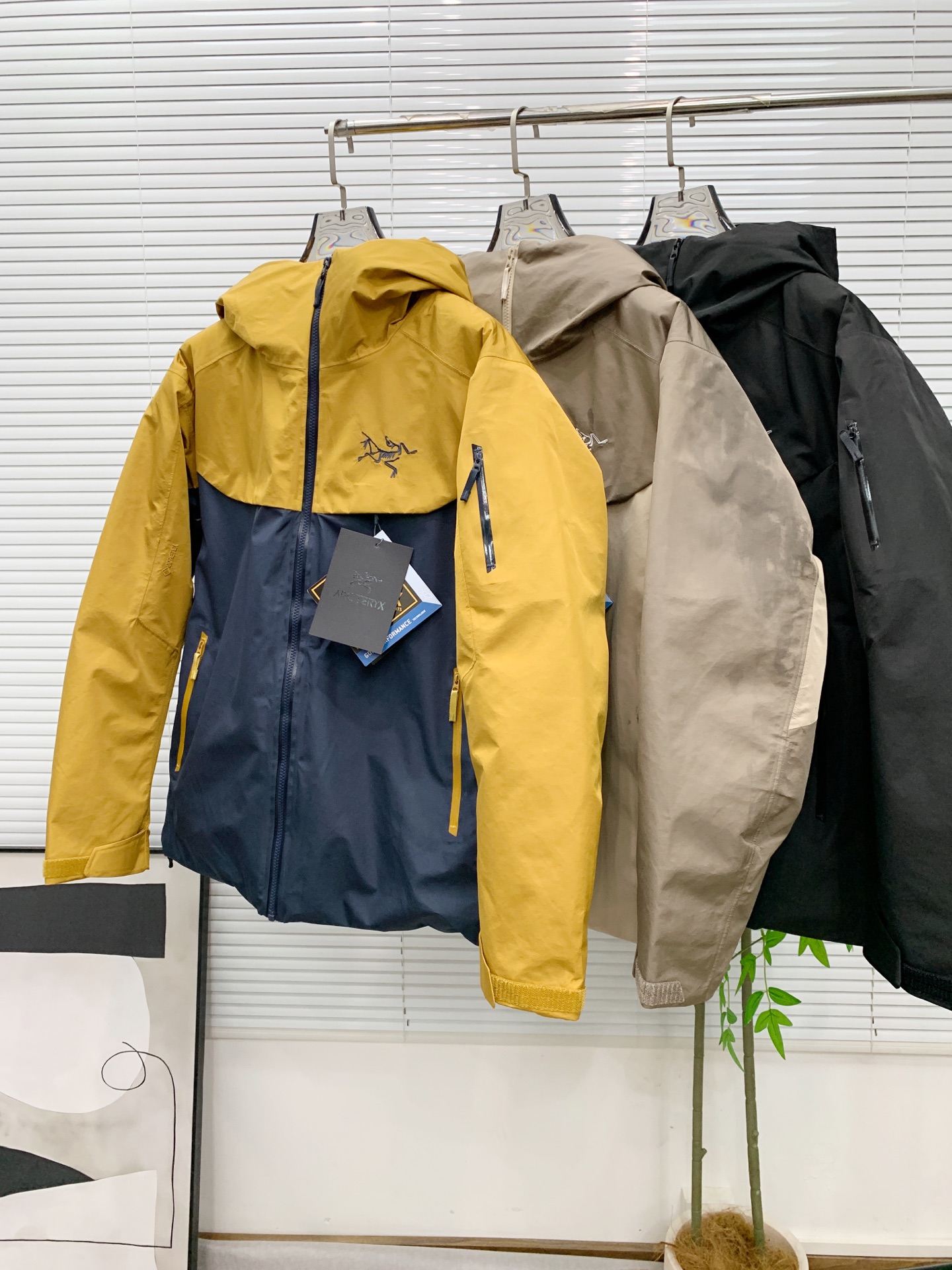 P 始祖鸟刺绣🪡25ss秋冬新款🆕鹅绒羽绒服 原版1:1订制五金配件全进口原版定制 欢迎专柜对比 绝对的