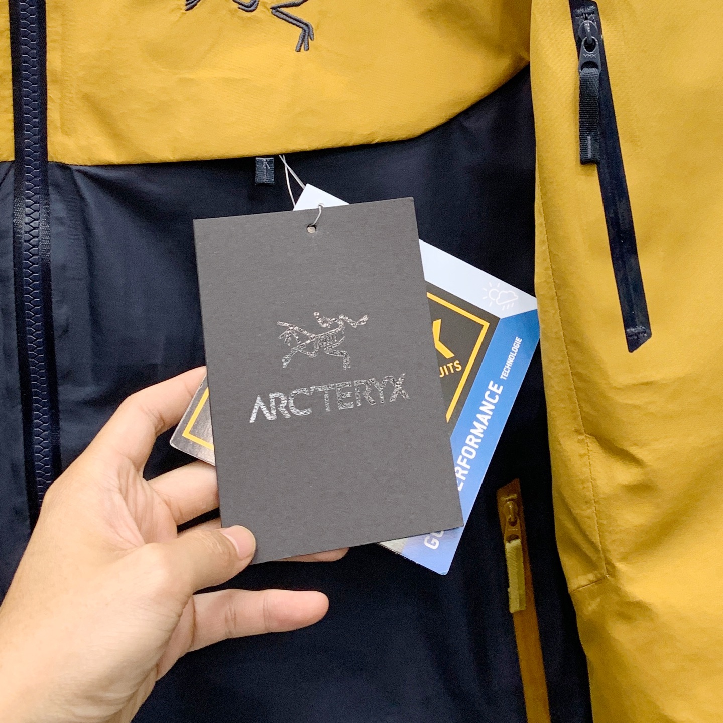 P 始祖鸟刺绣🪡25ss秋冬新款🆕鹅绒羽绒服 原版1:1订制五金配件全进口原版定制 欢迎专柜对比 绝对的