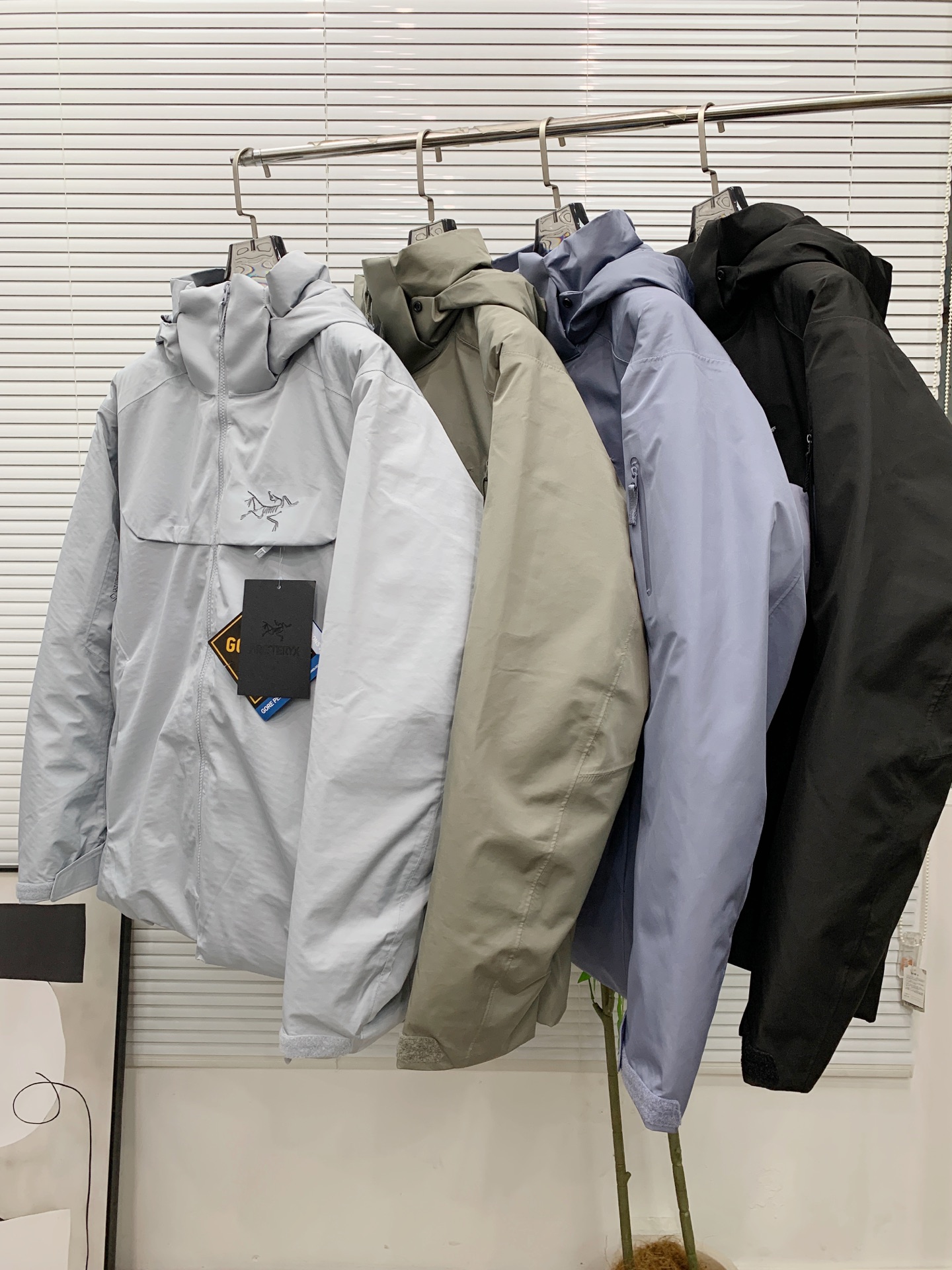 P 始祖鸟刺绣🪡25ss秋冬新款🆕鹅绒羽绒服 原版1:1订制五金配件全进口原版定制 欢迎专柜对比 绝对的