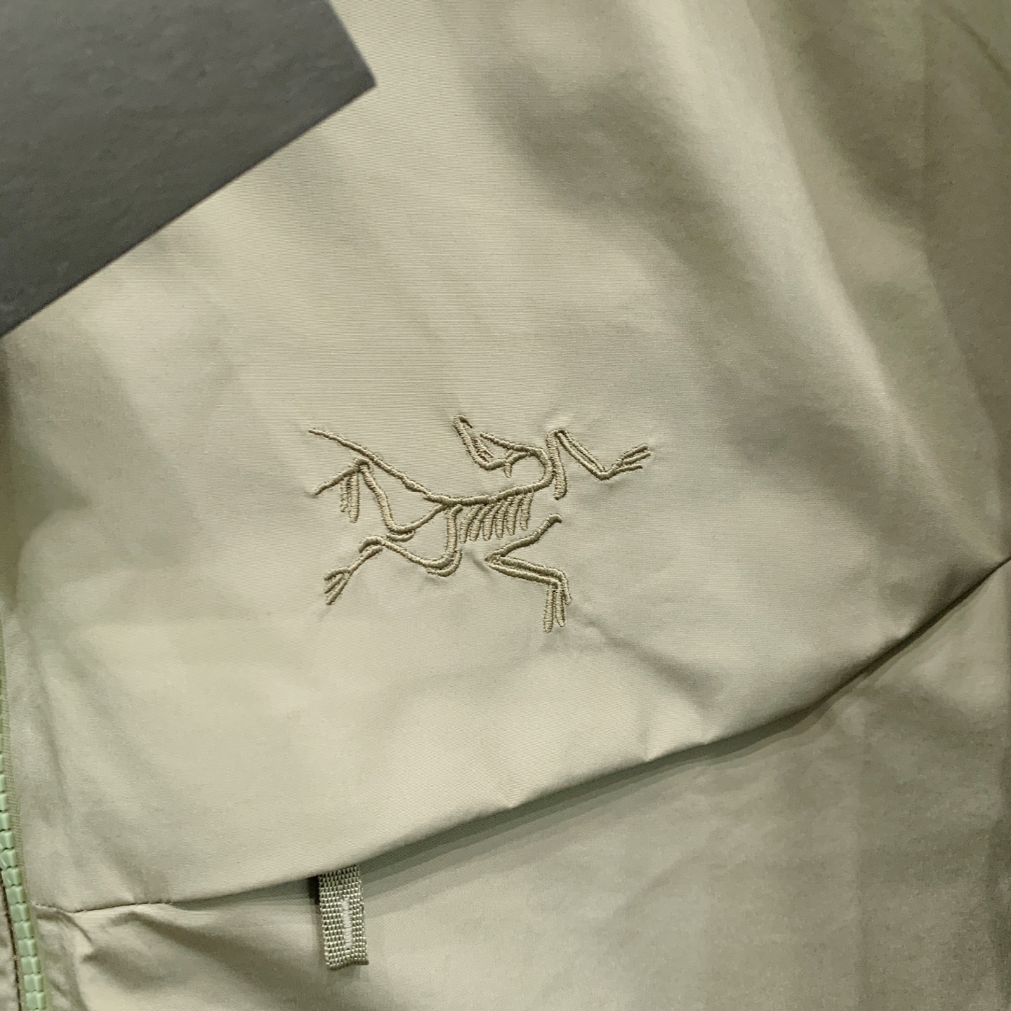 P 始祖鸟刺绣🪡25ss秋冬新款🆕鹅绒羽绒服 原版1:1订制五金配件全进口原版定制 欢迎专柜对比 绝对的