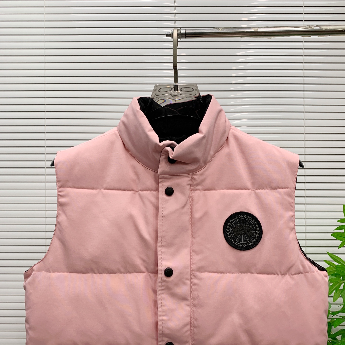 PCanada Goose加拿大鹅男女同款羽绒马甲➖ 正品同步防伪芯片感应！➖ 进口百灵达绣花机定制万针