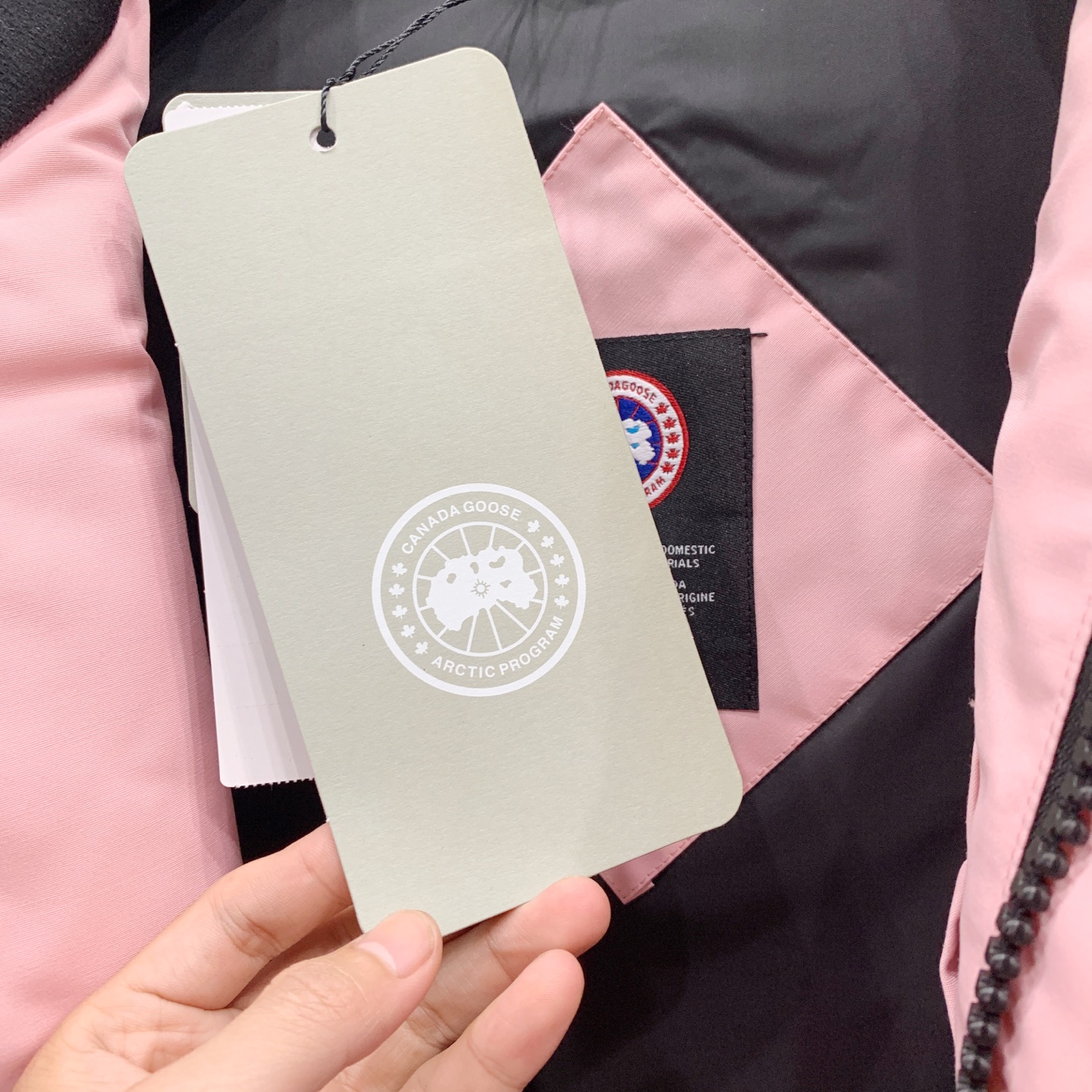 PCanada Goose加拿大鹅男女同款羽绒马甲➖ 正品同步防伪芯片感应！➖ 进口百灵达绣花机定制万针