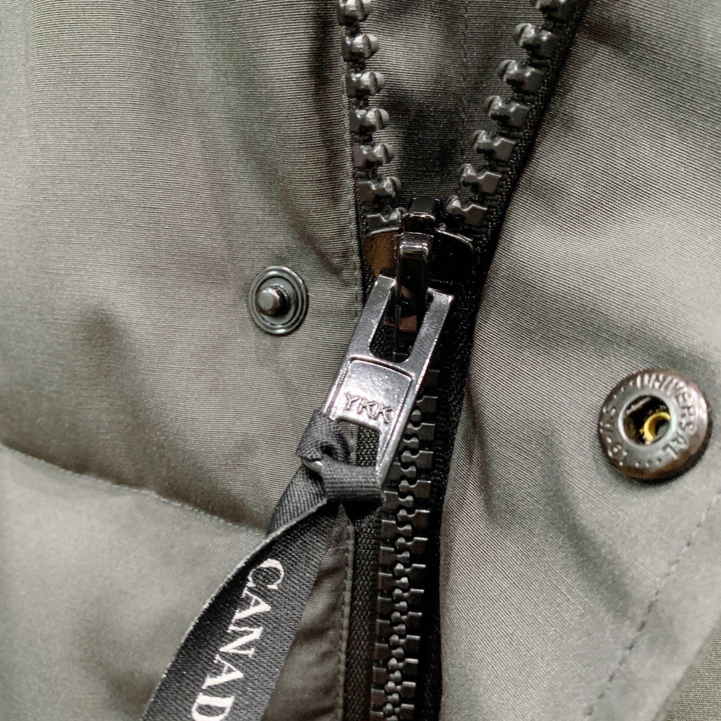 PCanada Goose加拿大鹅男女同款羽绒马甲➖ 正品同步防伪芯片感应！➖ 进口百灵达绣花机定制万针