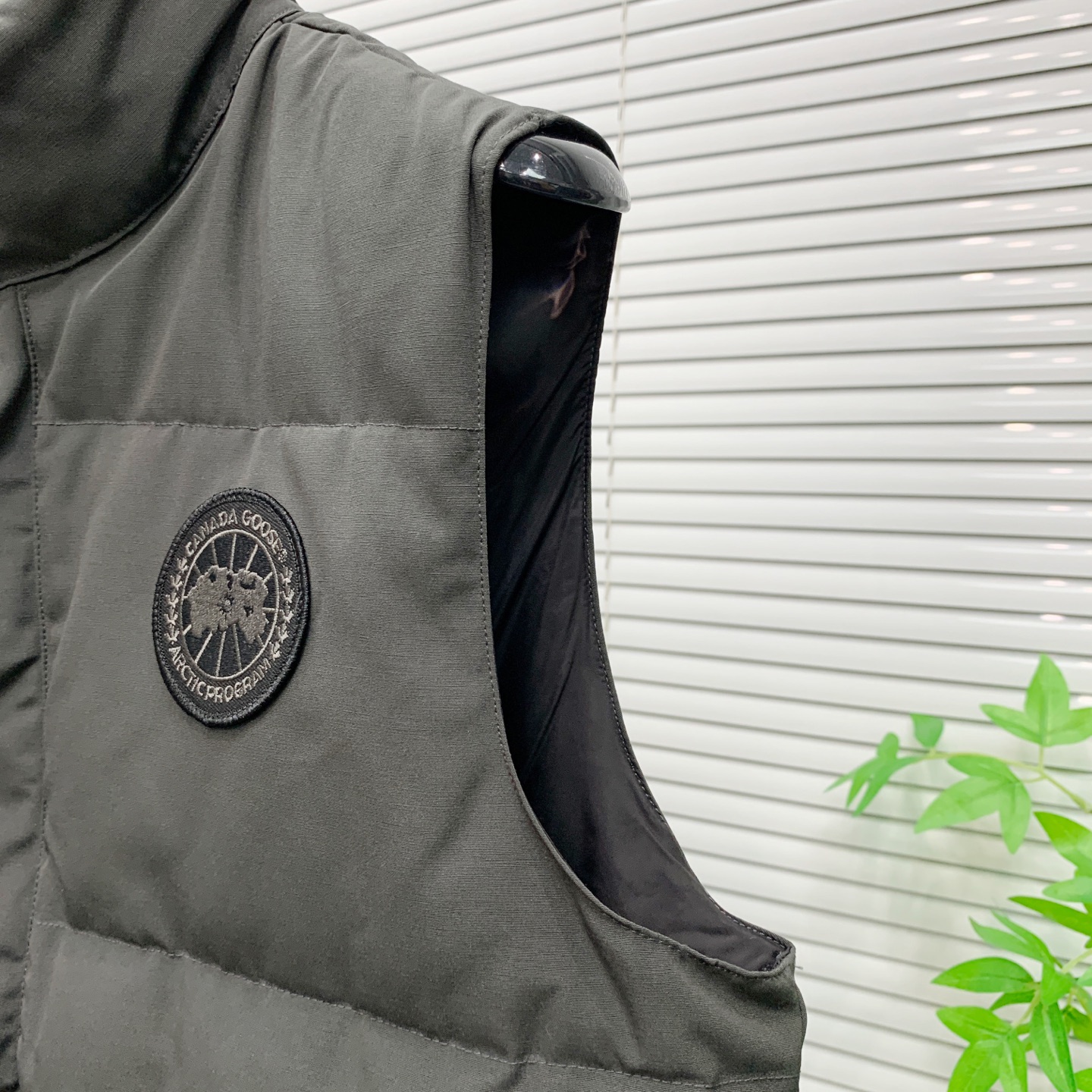 PCanada Goose加拿大鹅男女同款羽绒马甲➖ 正品同步防伪芯片感应！➖ 进口百灵达绣花机定制万针