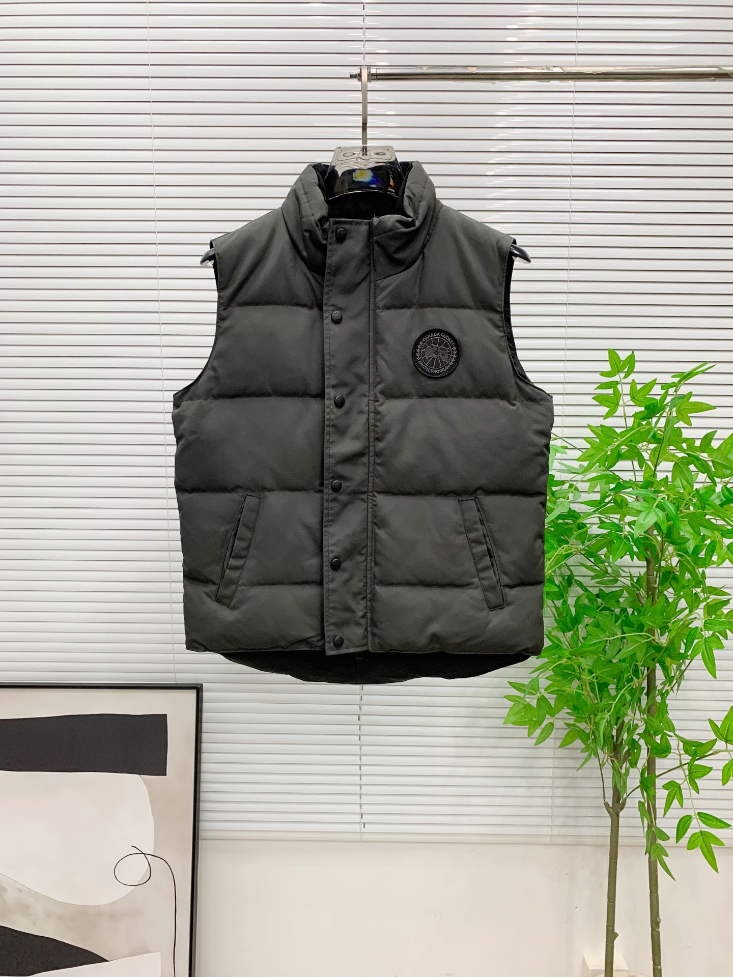 PCanada Goose加拿大鹅男女同款羽绒马甲➖ 正品同步防伪芯片感应！➖ 进口百灵达绣花机定制万针