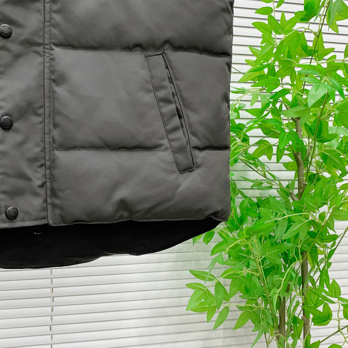 PCanada Goose加拿大鹅男女同款羽绒马甲➖ 正品同步防伪芯片感应！➖ 进口百灵达绣花机定制万针