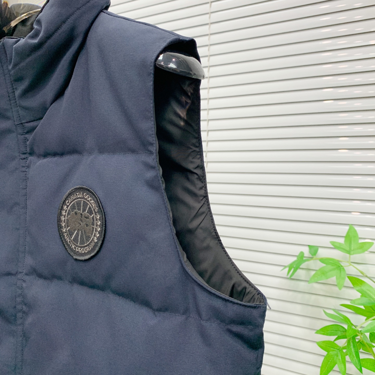 PCanada Goose加拿大鹅男女同款羽绒马甲➖ 正品同步防伪芯片感应！➖ 进口百灵达绣花机定制万针