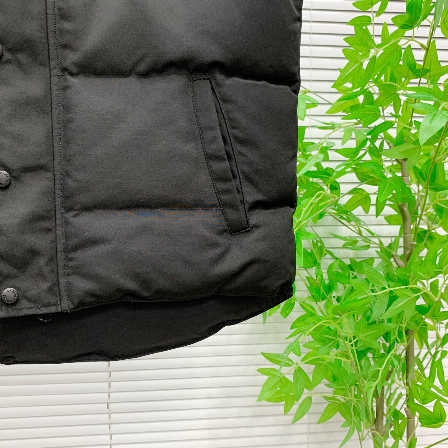 PCanada Goose加拿大鹅男女同款羽绒马甲➖ 正品同步防伪芯片感应！➖ 进口百灵达绣花机定制万针