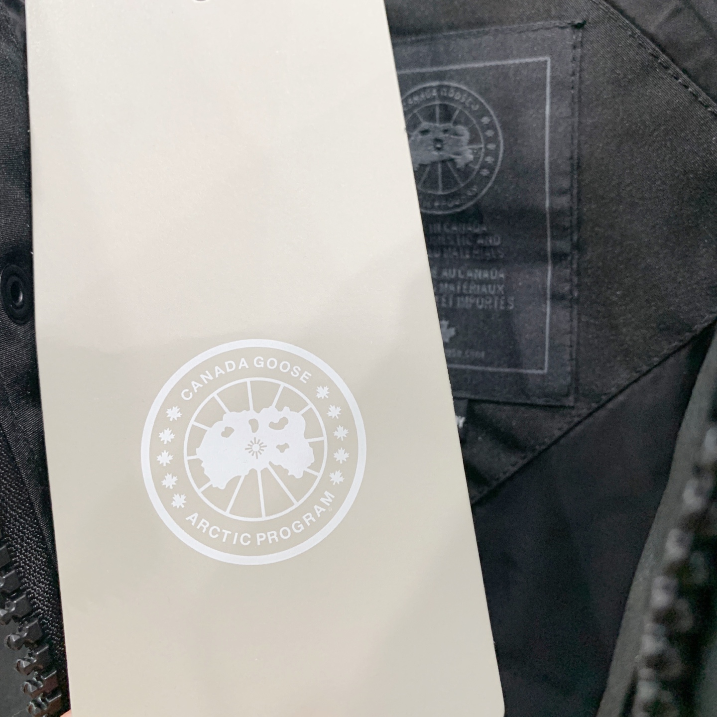 PCanada Goose加拿大鹅男女同款羽绒马甲➖ 正品同步防伪芯片感应！➖ 进口百灵达绣花机定制万针