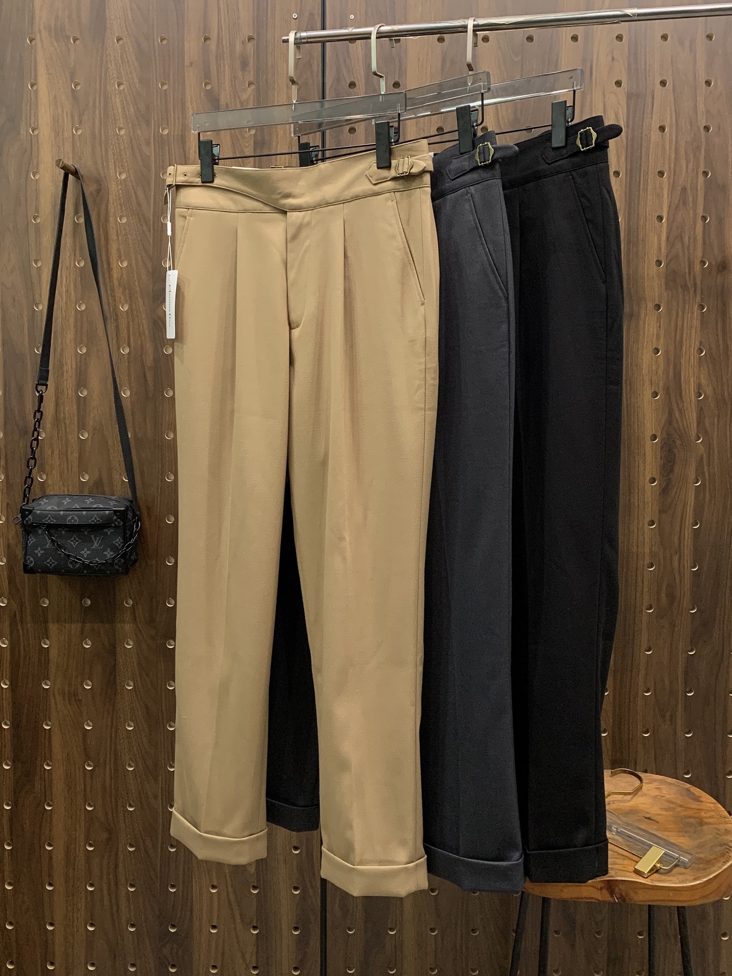 P迪奥🔥🔥毛呢西裤2025ss秋冬【新品】官网同步有售，男士高端商务休闲毛呢西裤，高端进口面料，带弹力，