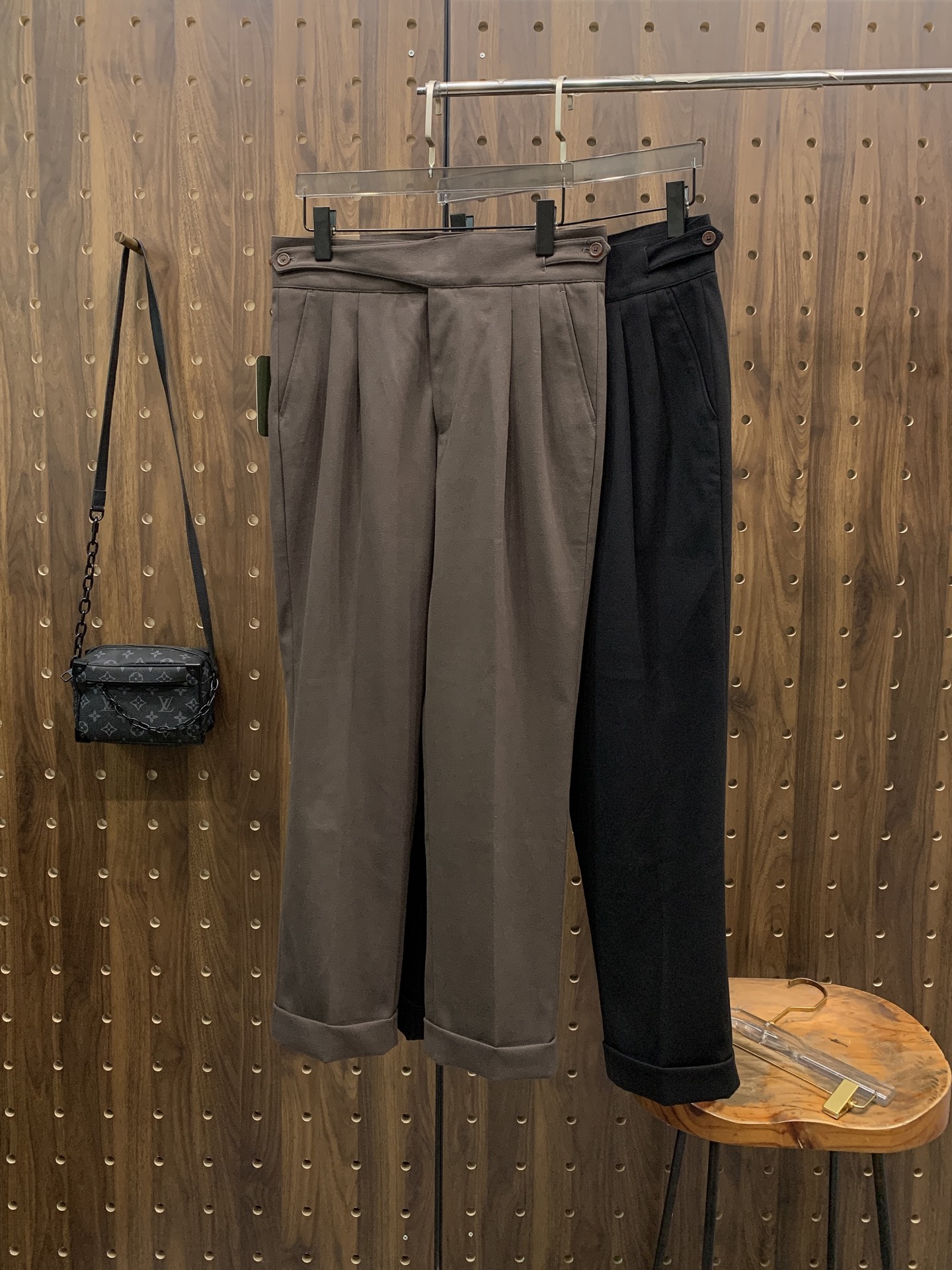 PlP🆕🔥🔥毛呢西裤2025ss秋冬【新品】官网同步有售，男士高端商务休闲毛呢西裤，高端进口面料，带弹力