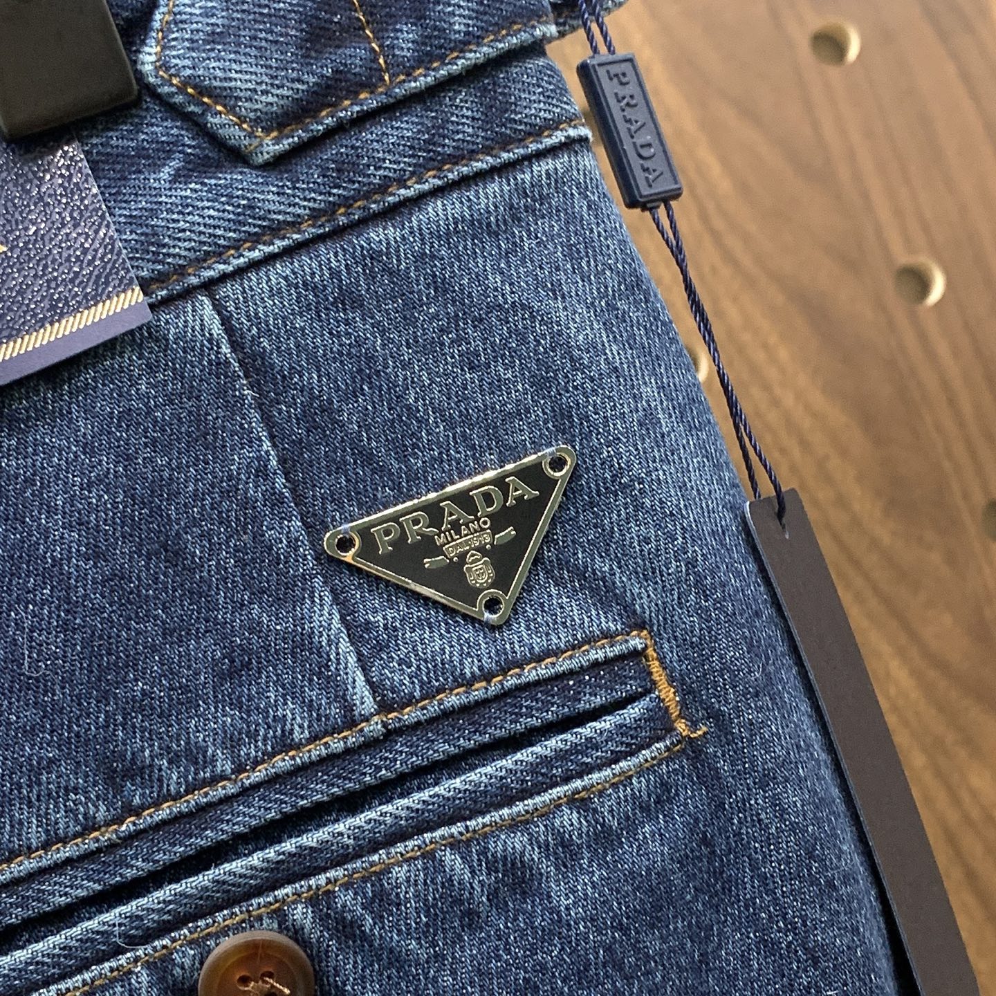 P普拉达🔥🔥毛呢西裤2025ss秋冬【新品】官网同步有售，男士高端商务休闲毛呢西裤，高端进口面料，带弹力