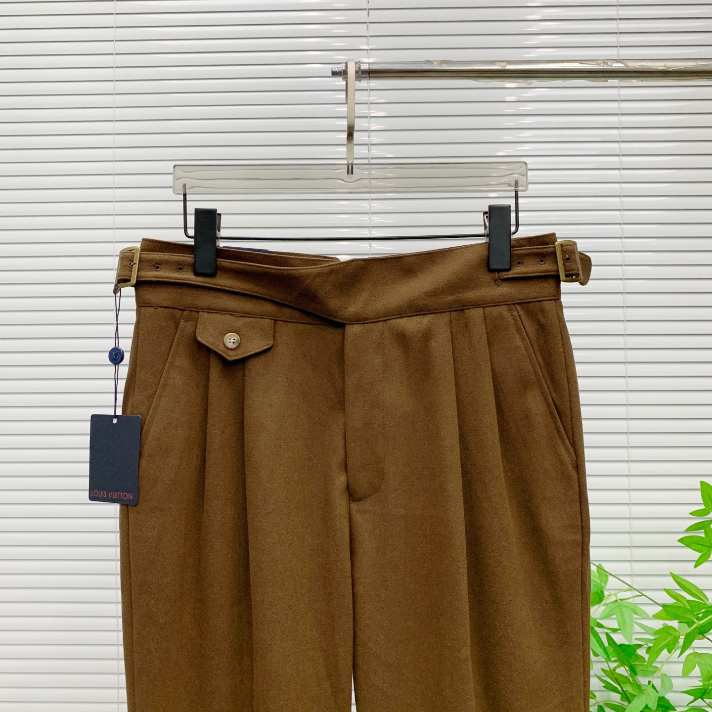 PLV🔥🔥毛呢西裤2025ss秋冬【新品】官网同步有售，男士高端商务休闲毛呢西裤，高端进口面料，带弹力，