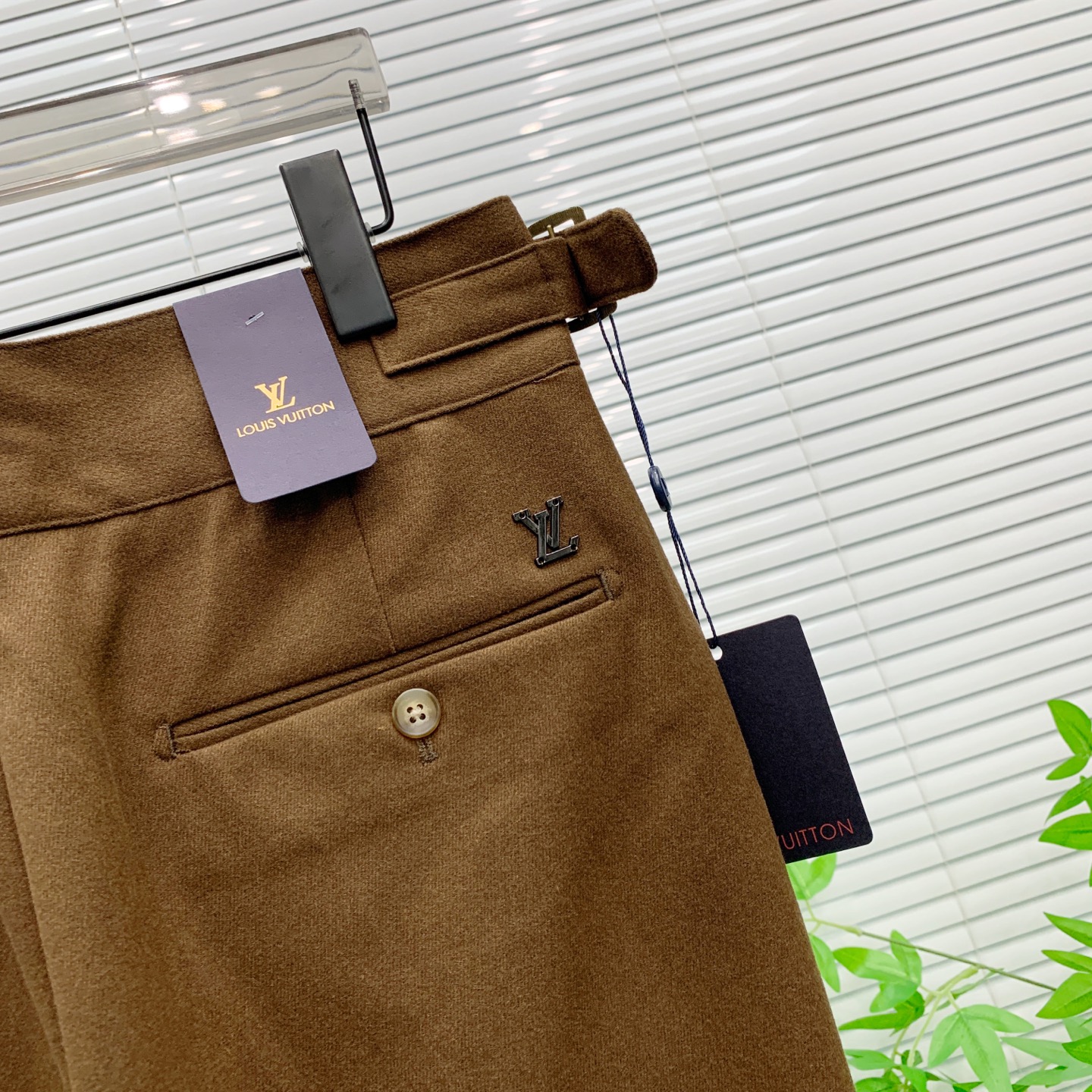 PLV🔥🔥毛呢西裤2025ss秋冬【新品】官网同步有售，男士高端商务休闲毛呢西裤，高端进口面料，带弹力，