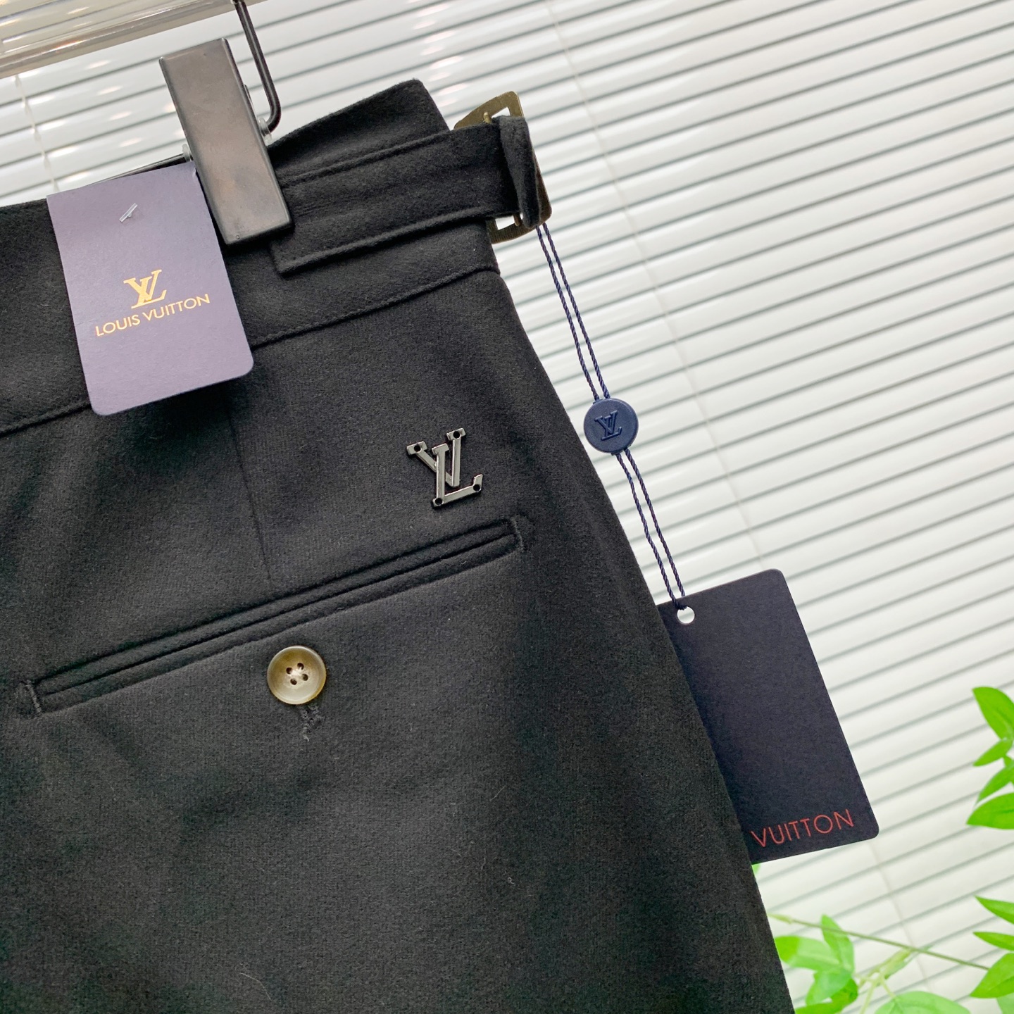 PLV🔥🔥毛呢西裤2025ss秋冬【新品】官网同步有售，男士高端商务休闲毛呢西裤，高端进口面料，带弹力，