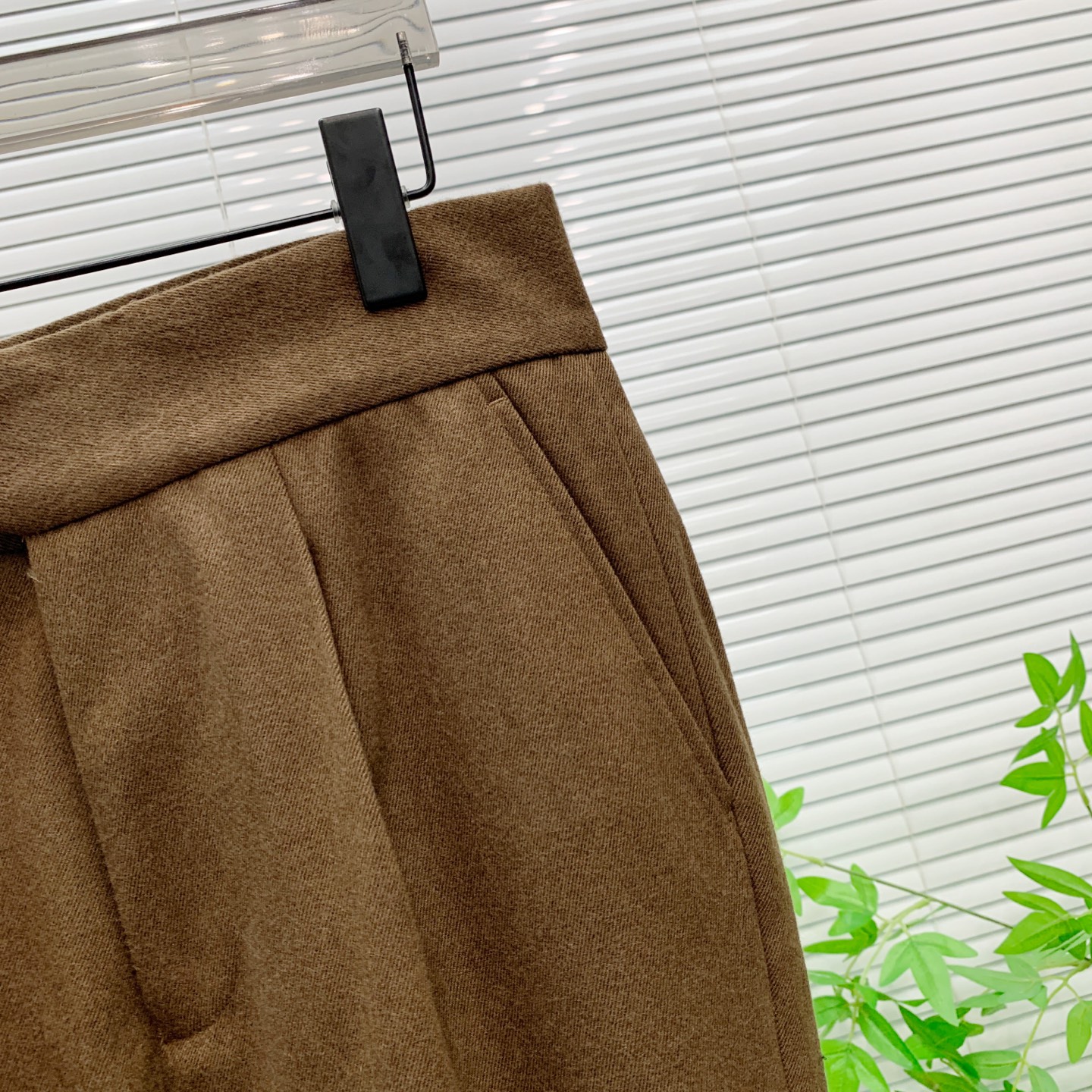 P普拉达🔥🔥毛呢西裤2025ss秋冬【新品】官网同步有售，男士高端商务休闲毛呢西裤，高端进口面料，带弹力